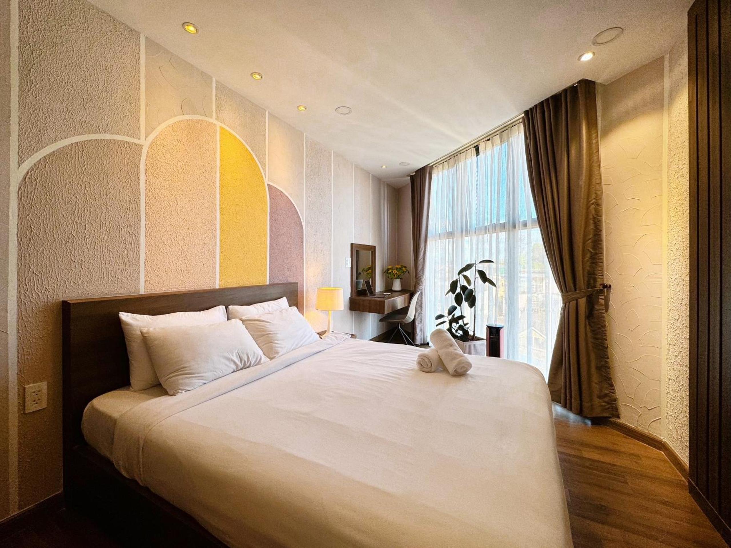One-Bedroom Apartment - Photo 4