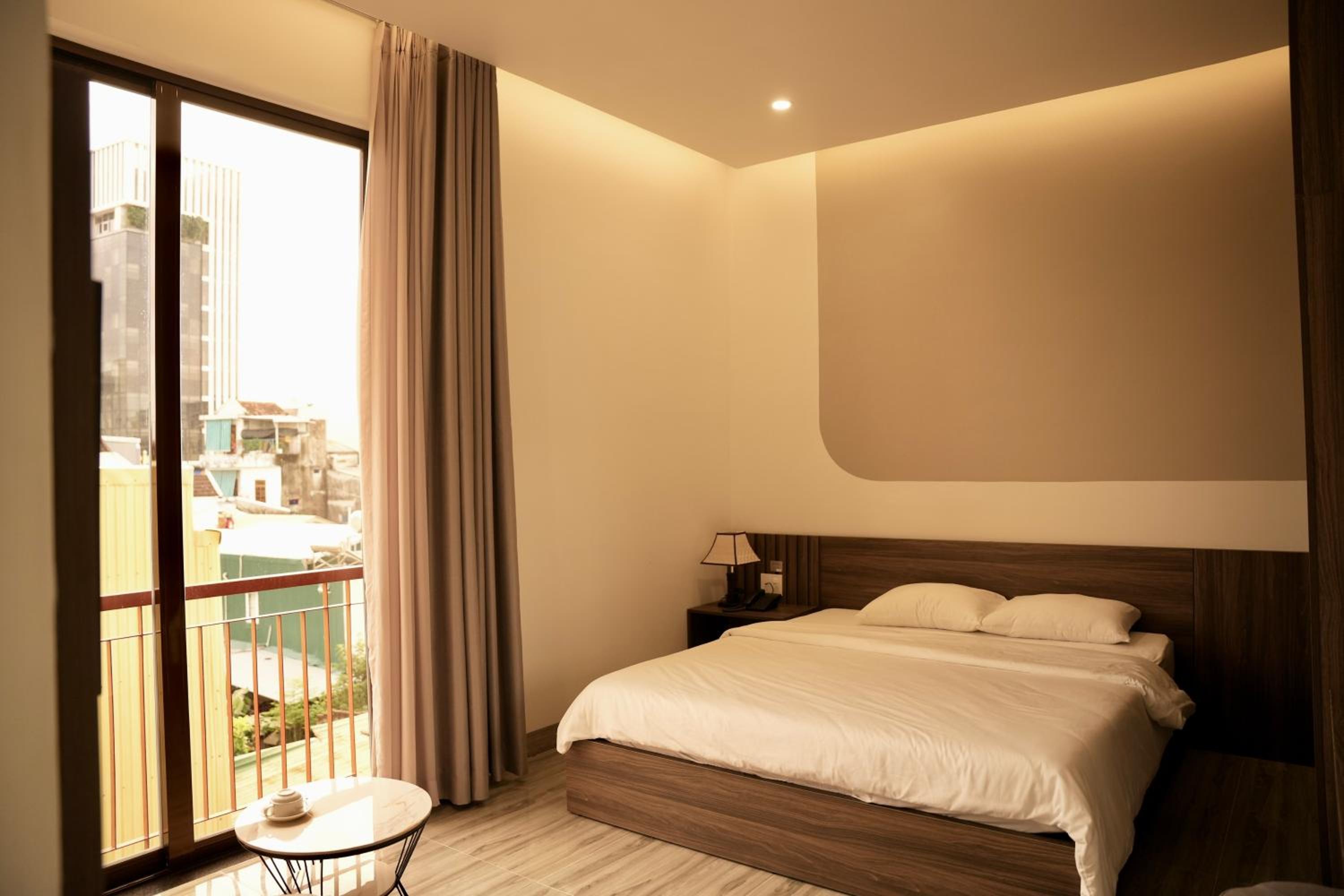 Superior King Room - Photo 2