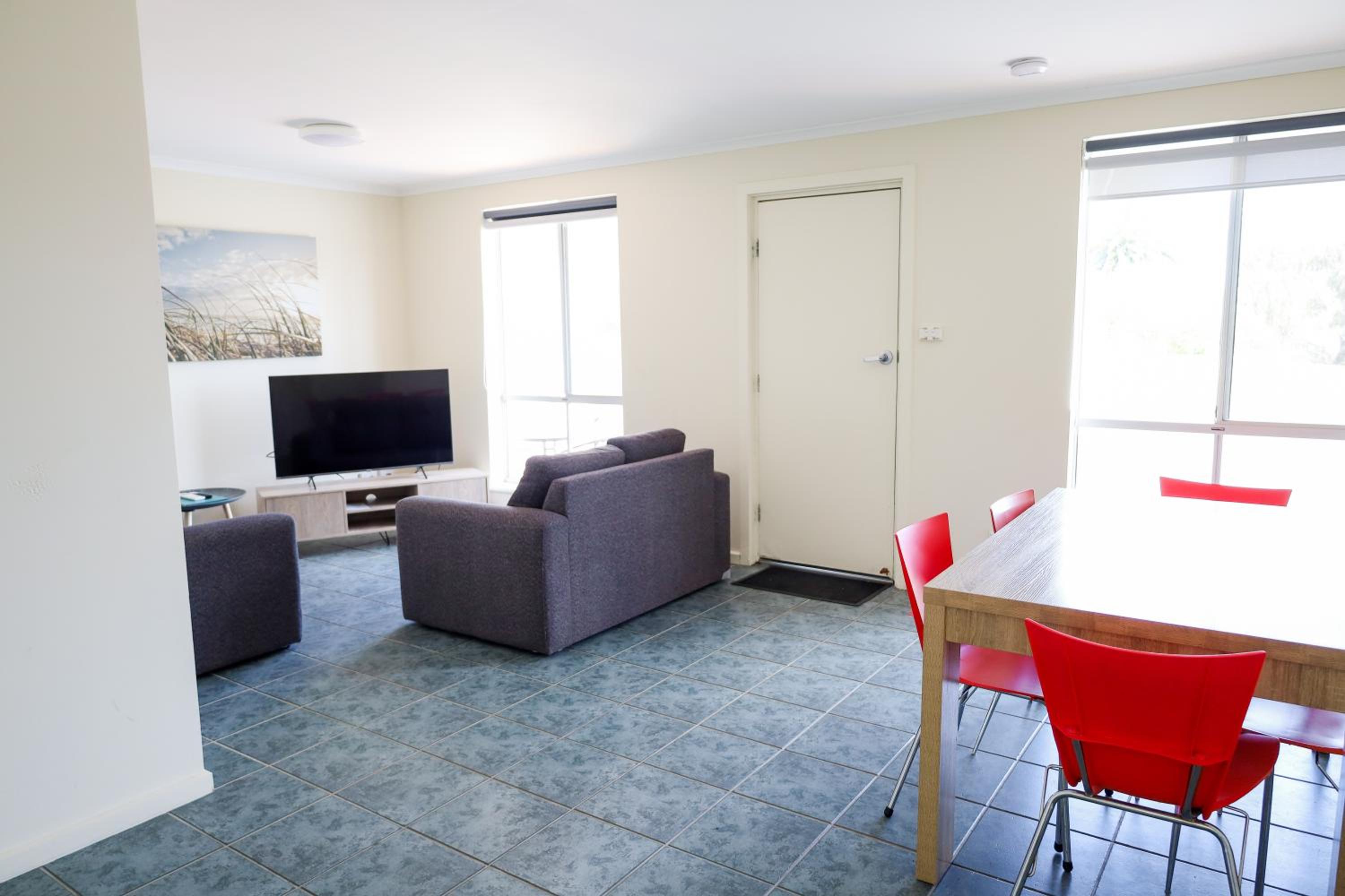 Three-Bedroom Apartment - Photo 1