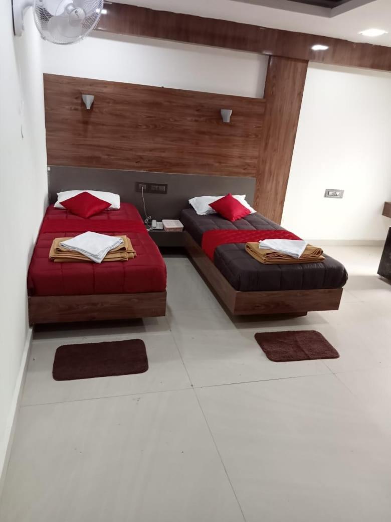 Deluxe Double or Twin Room with Balcony - Photo 13