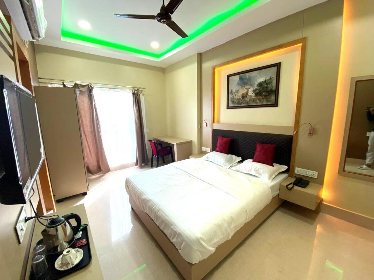Standard Double Room photo 3