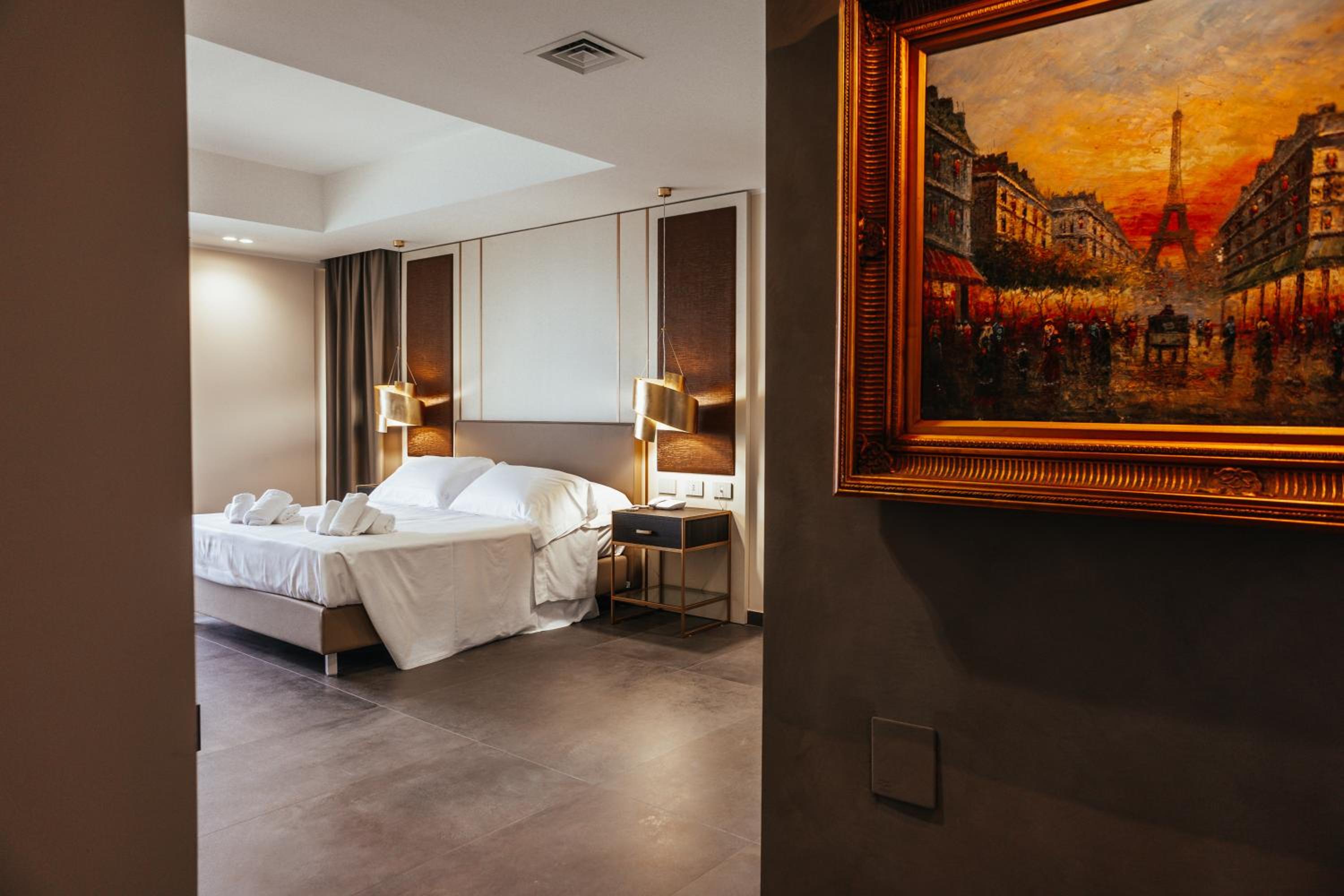 Junior Suite with Sea View - Photo 8