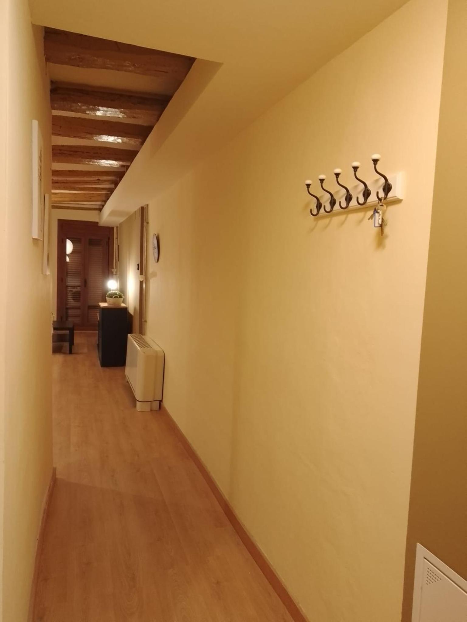 Apartamento con Balcón
