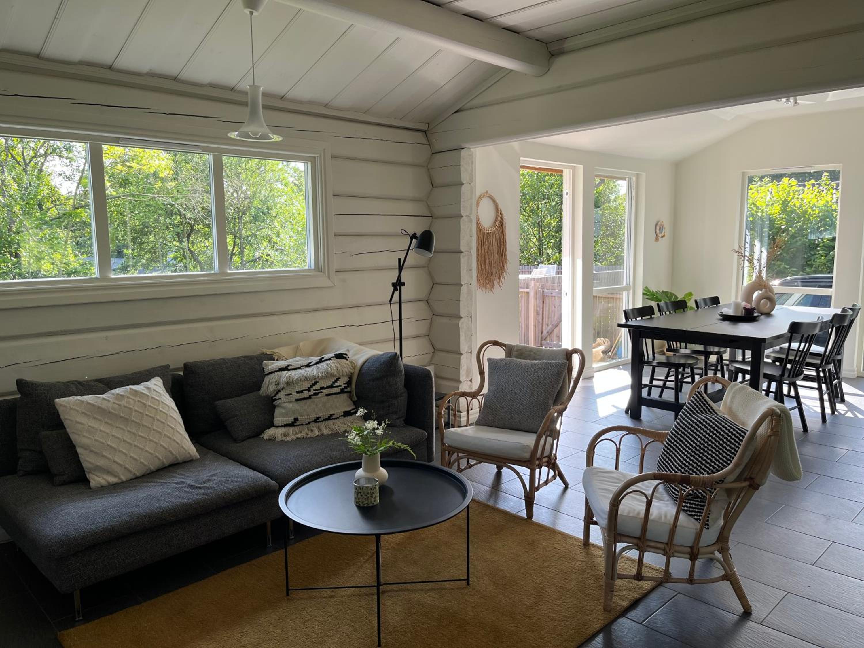 Villa photo 1