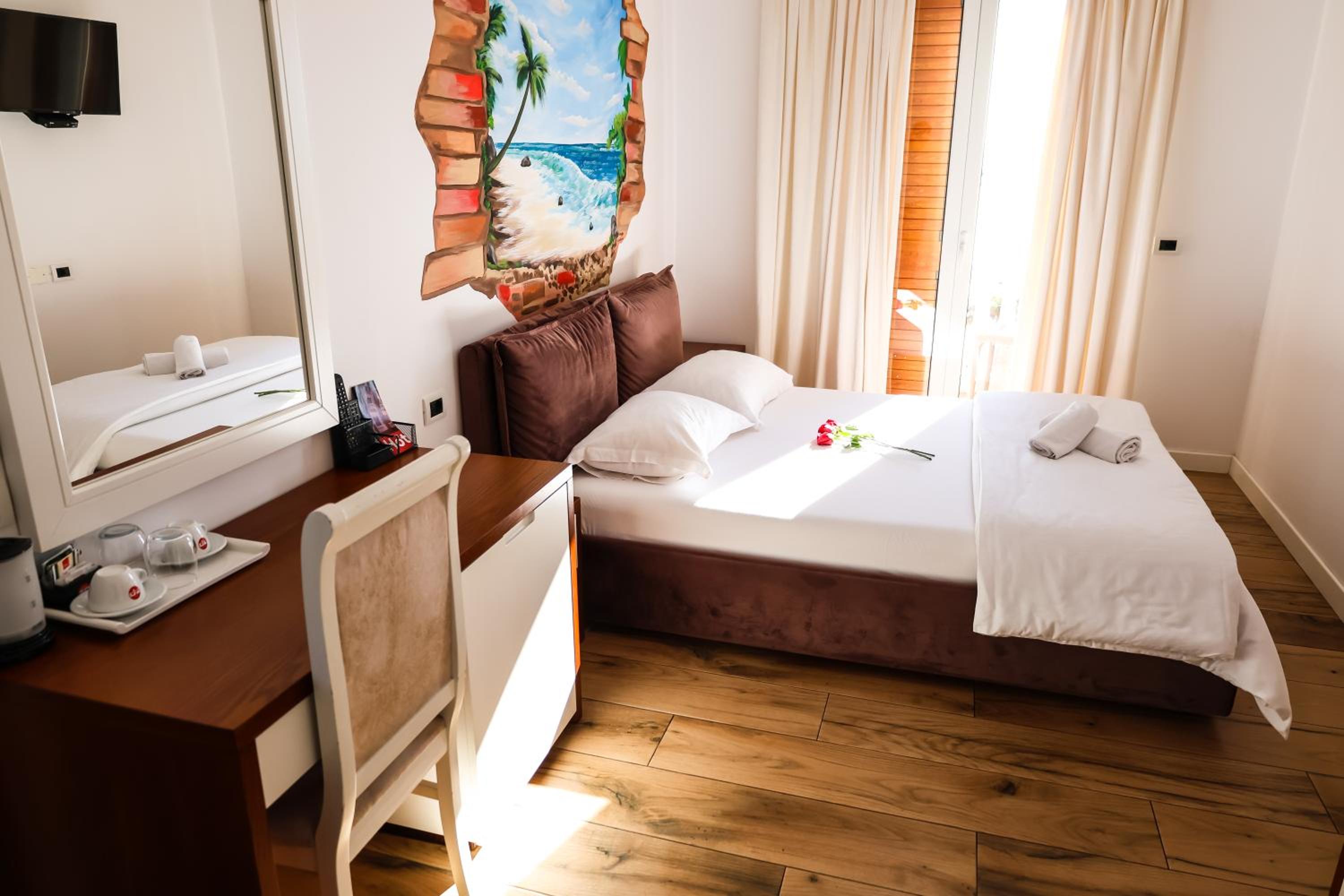 Double Room with Balcony and Sea View