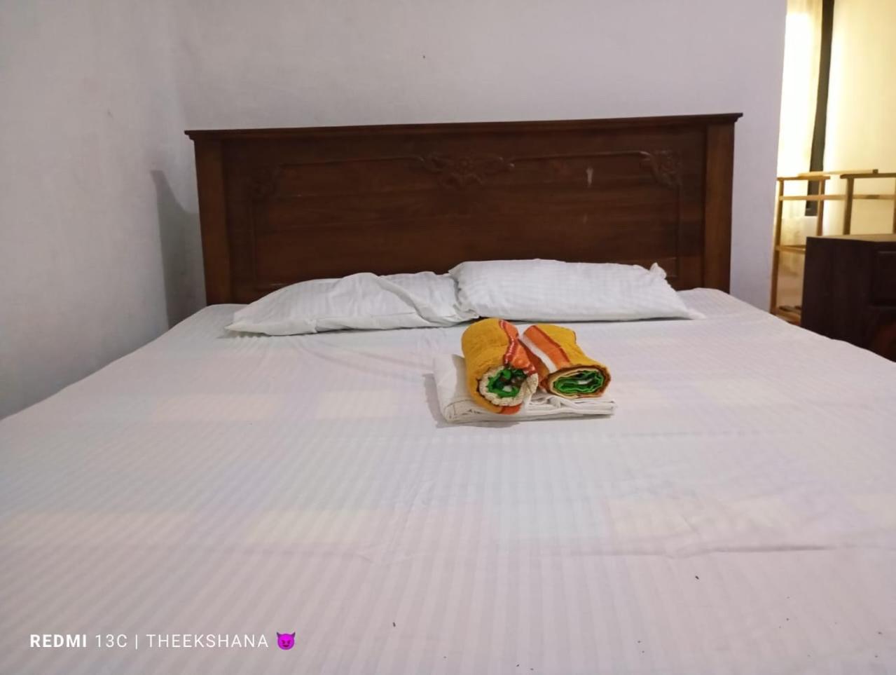 Budget Double Room photo 2