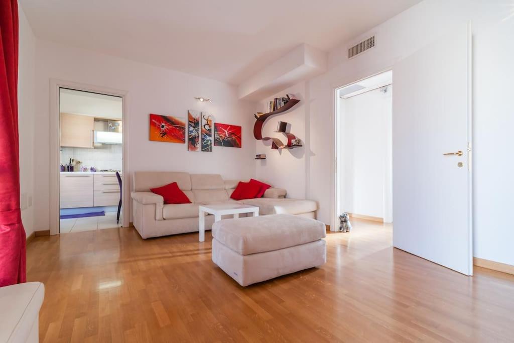 Two-Bedroom Apartment photo 1