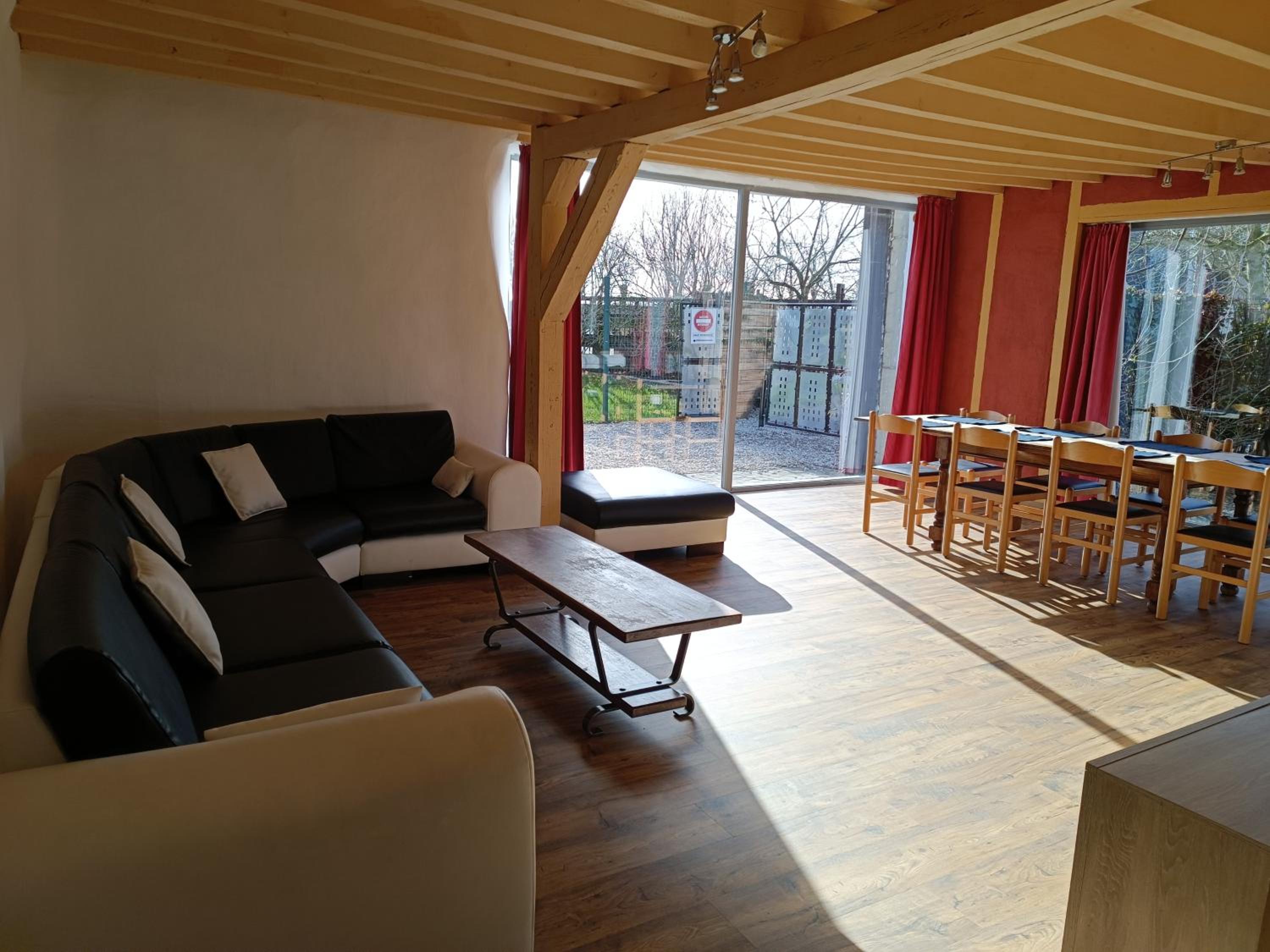 Three-Bedroom House photo 3