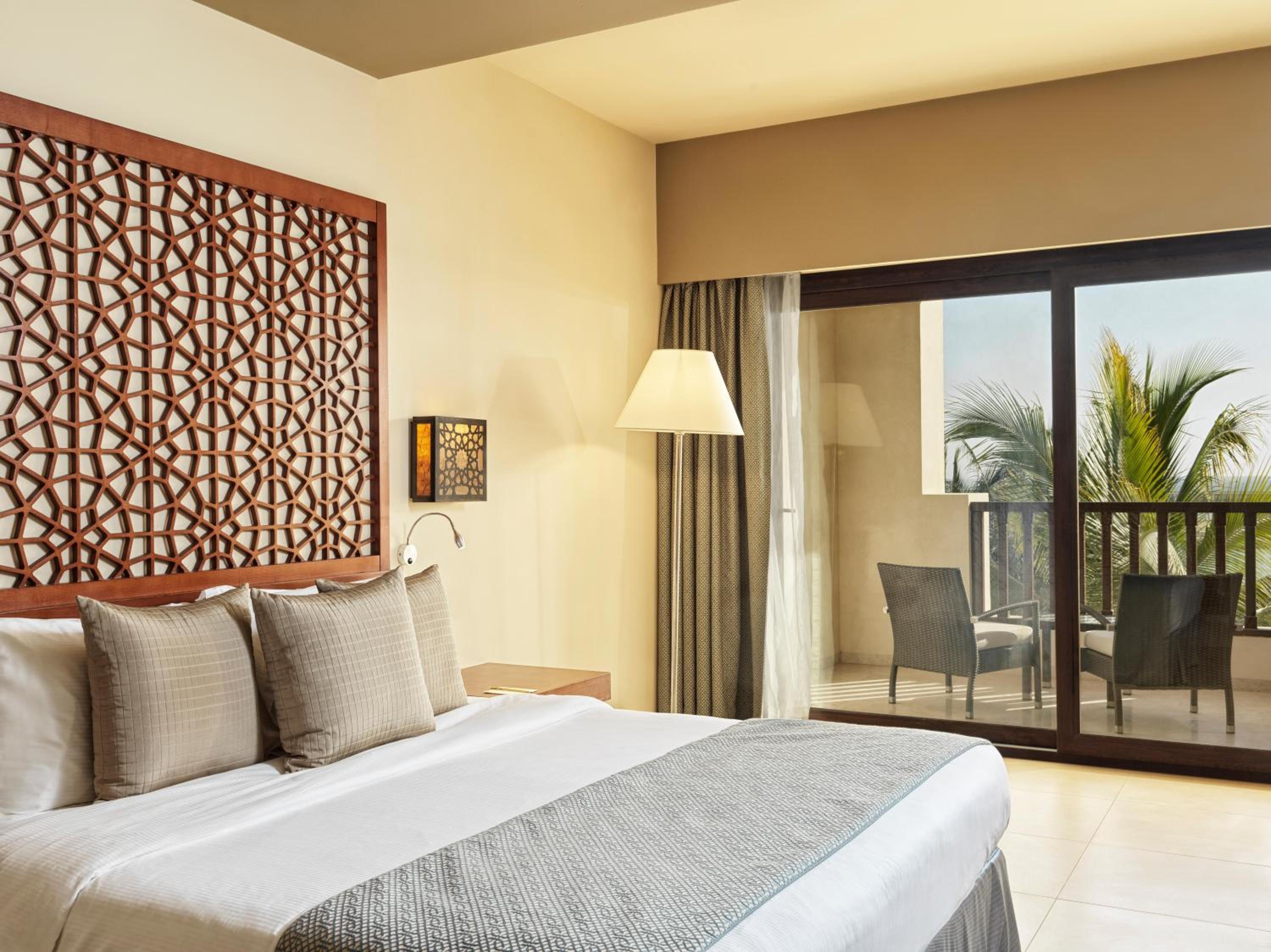 Suite with Jacuzzi Access photo 1