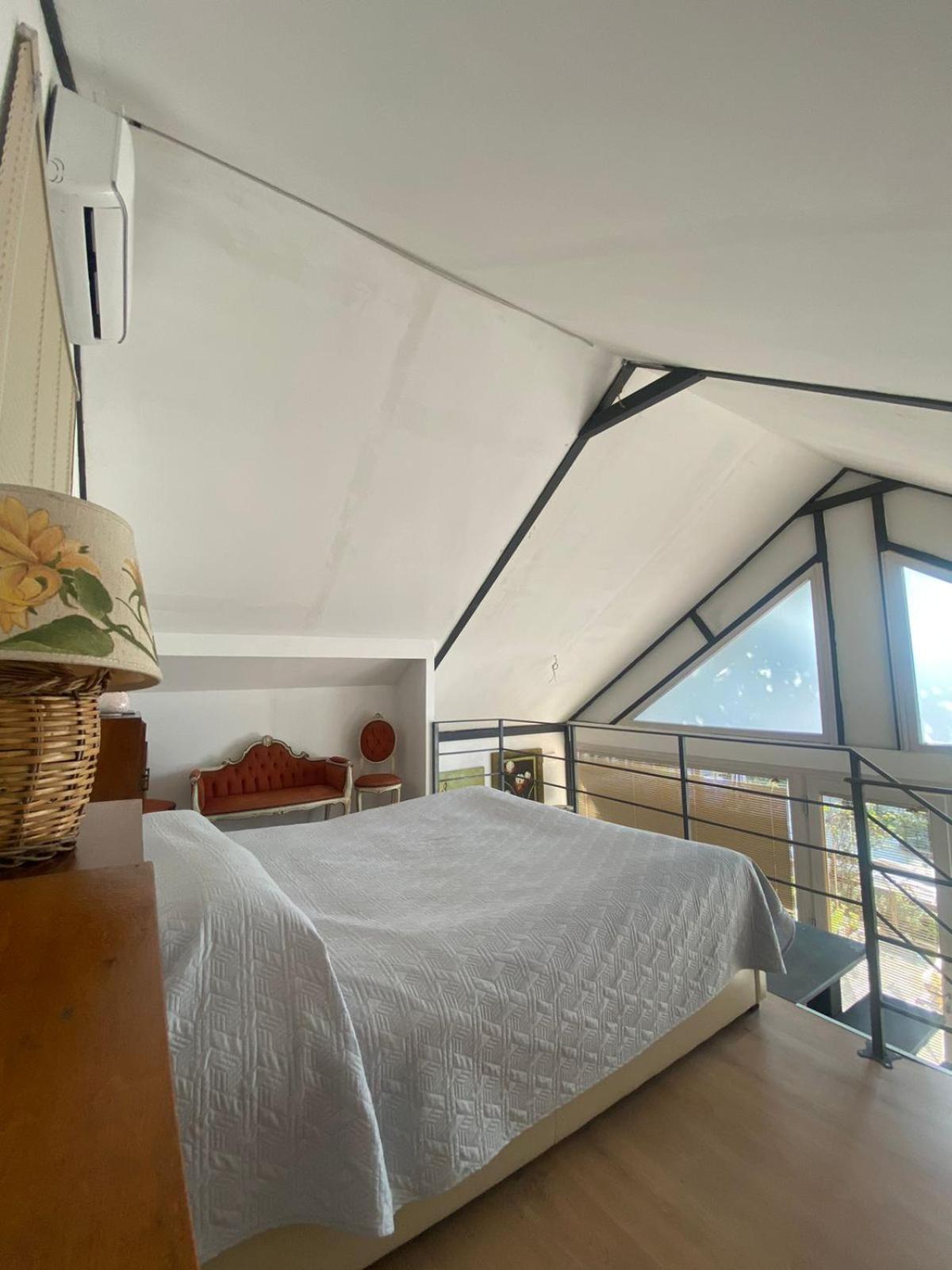 Junior Suite with Pool View photo 2