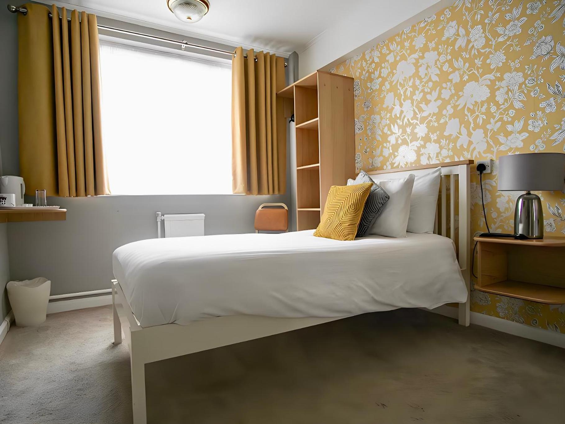Cozy Double Room - Photo 3