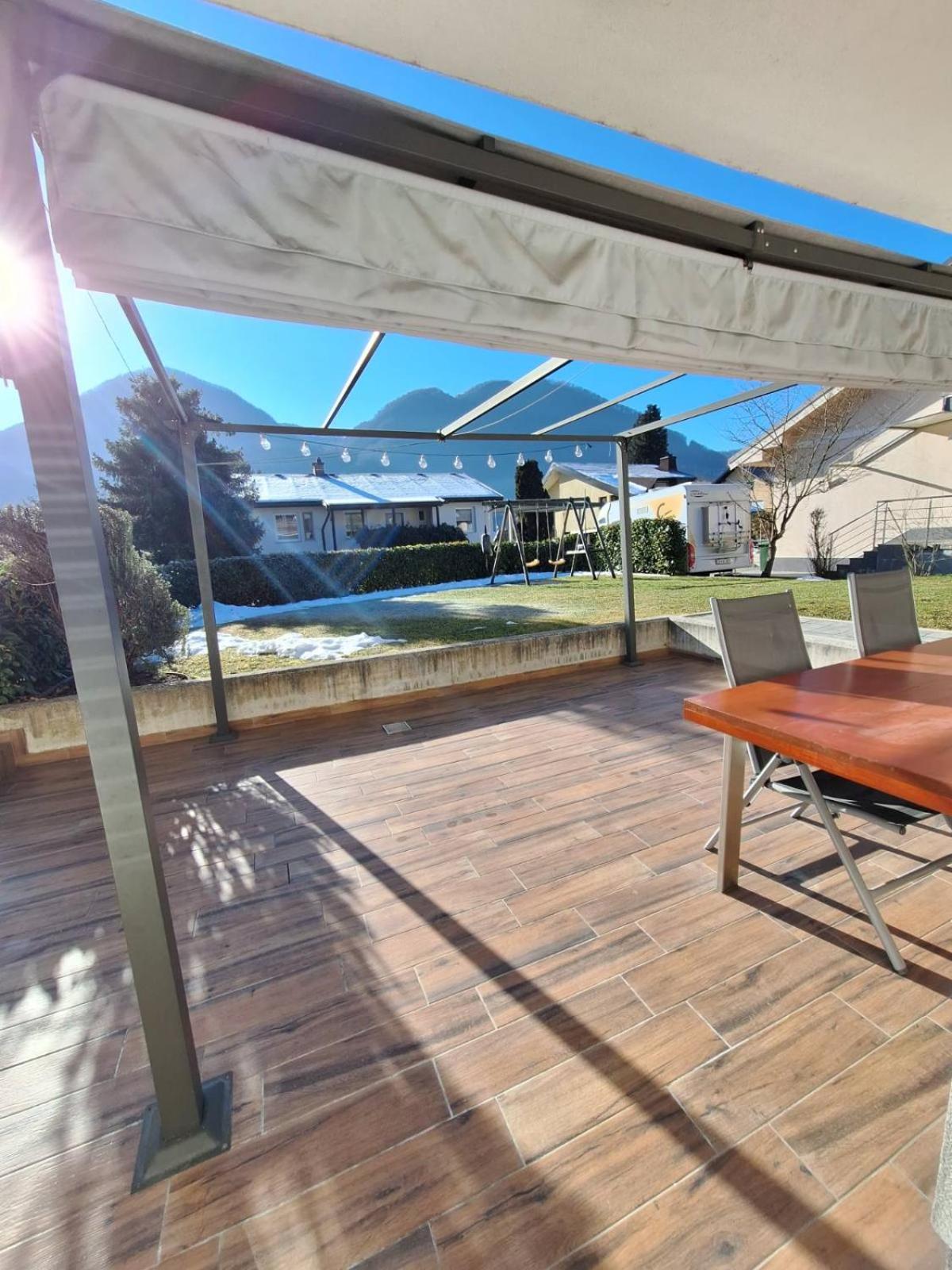 Apartment with Terrace - Photo 14