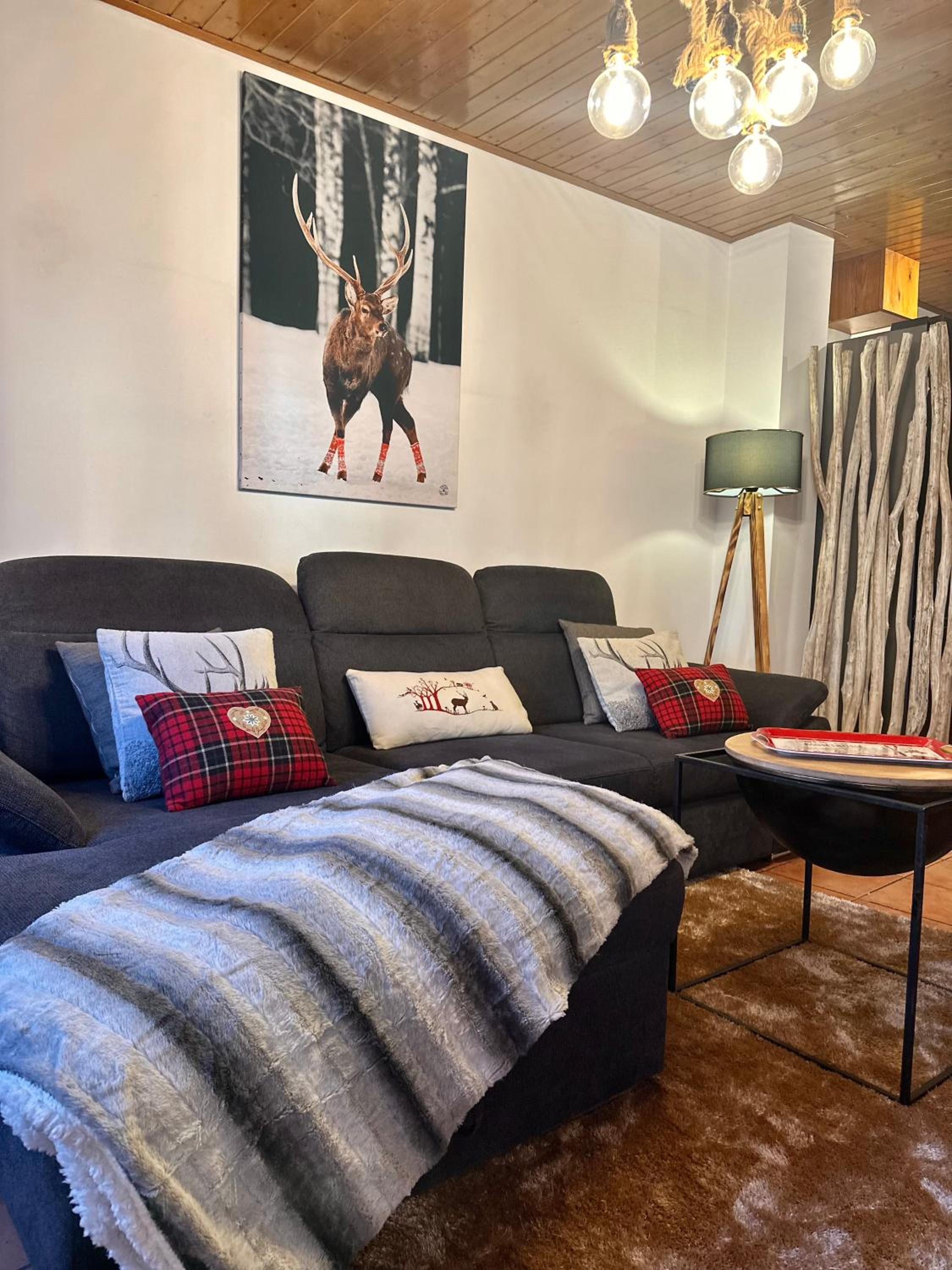 Two-Bedroom Apartment - Photo 17