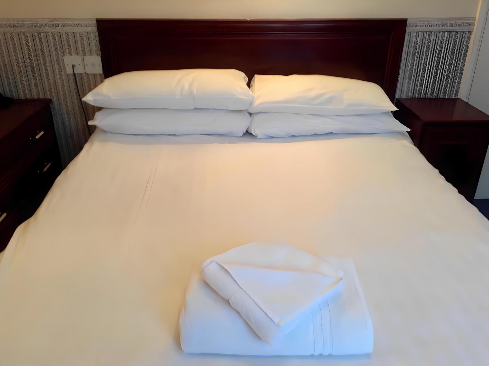 Cozy Double Room - Photo 2