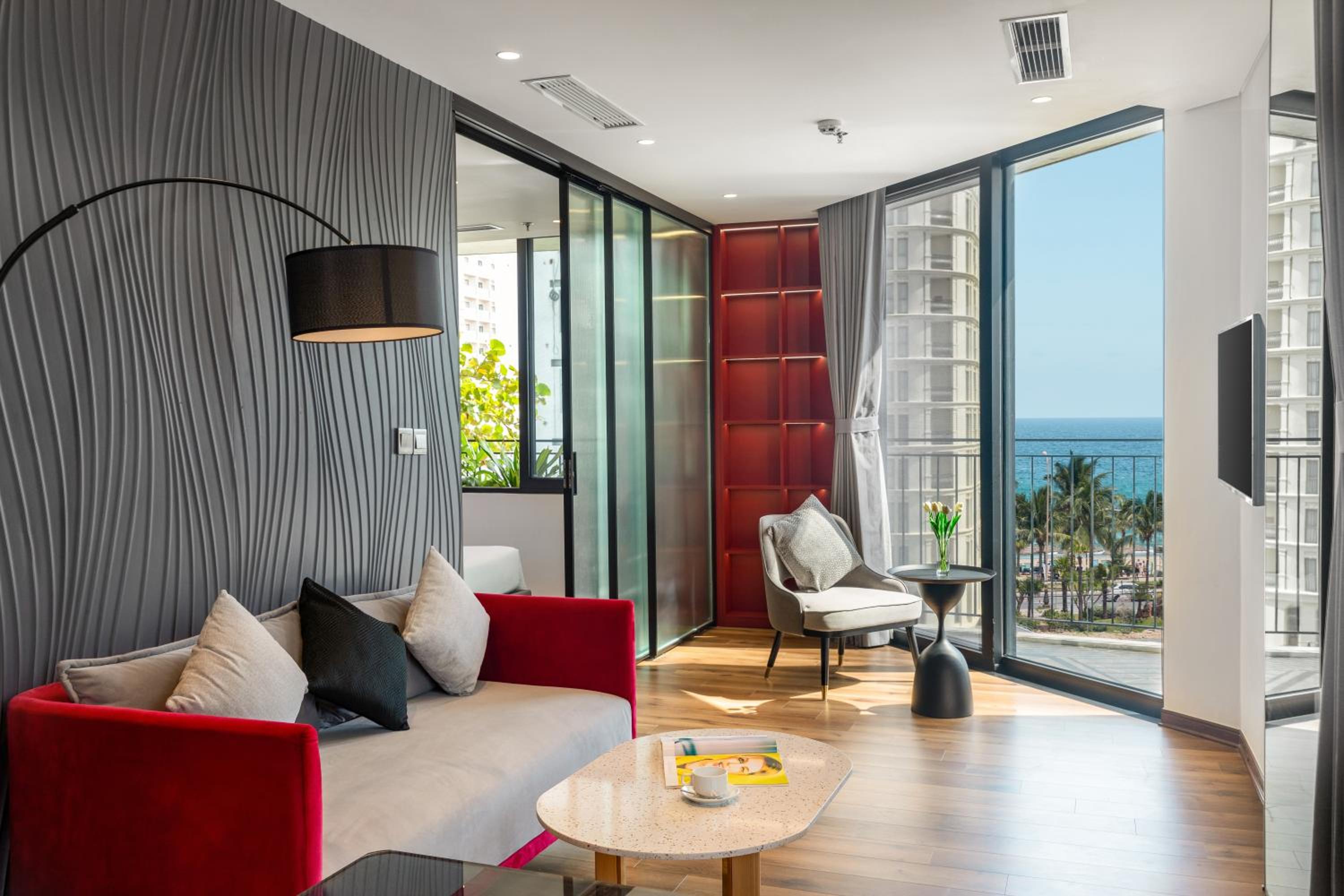 Apartment with Sea View - Photo 1