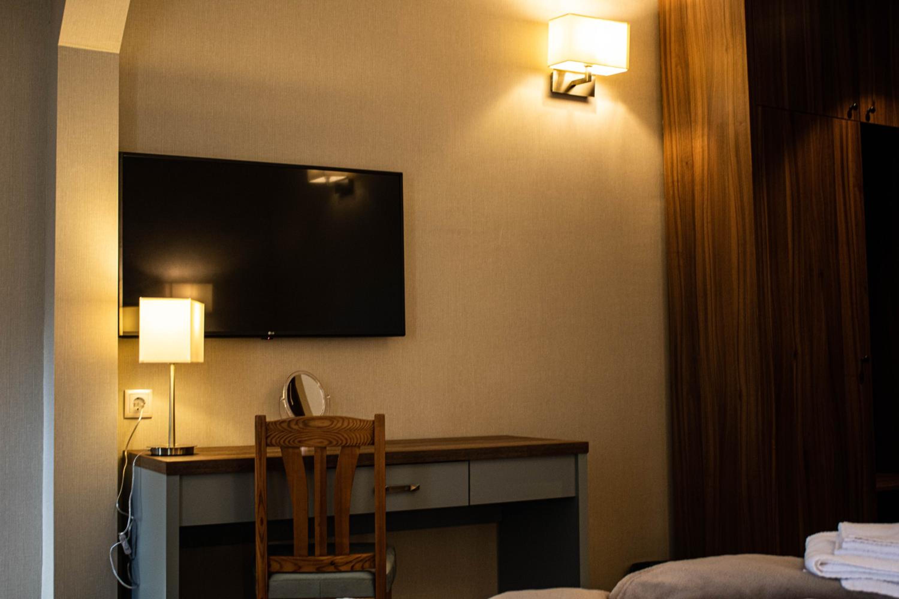 Superior Double Room - Photo 3