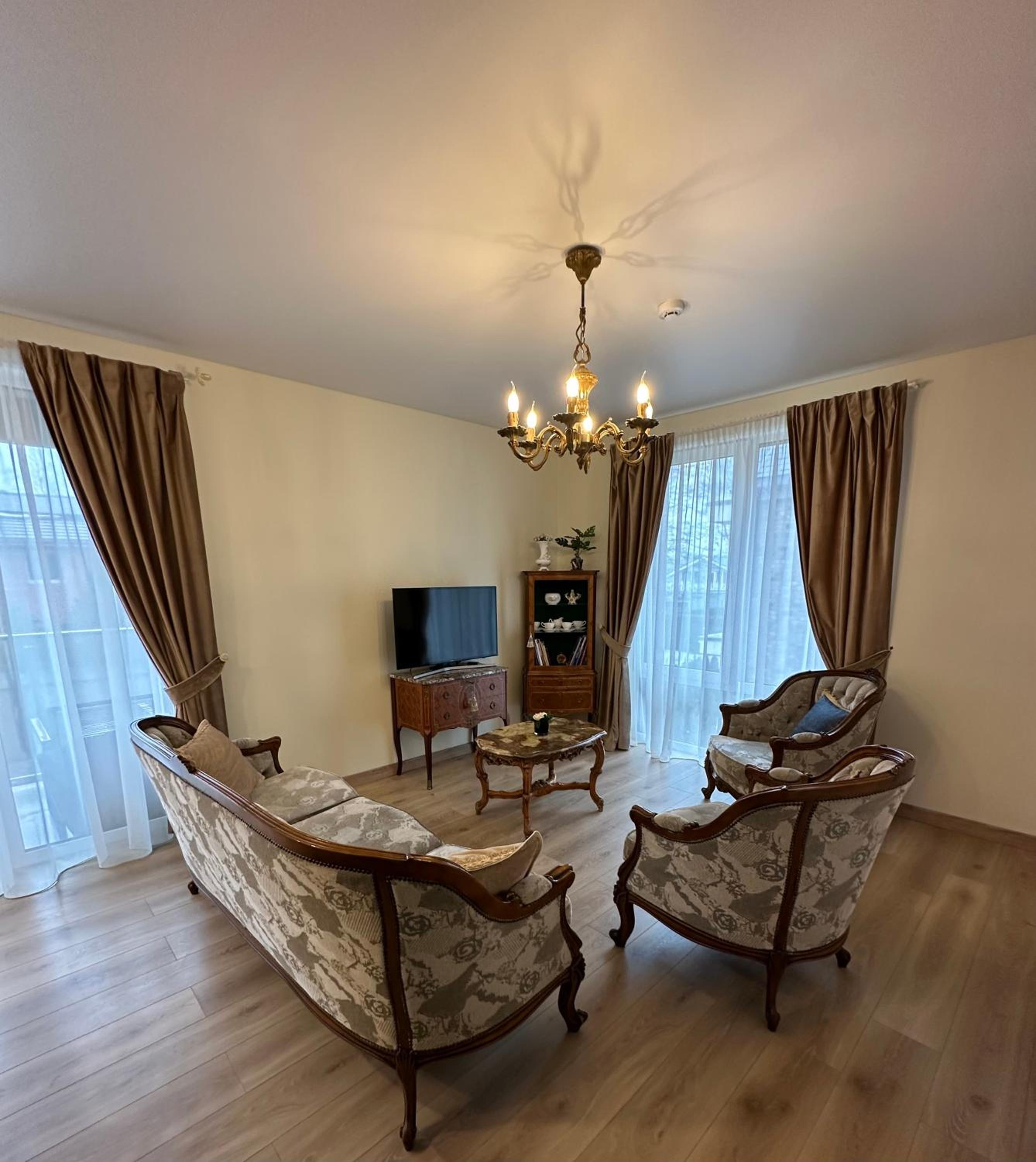 Studio Apartment with Balcony