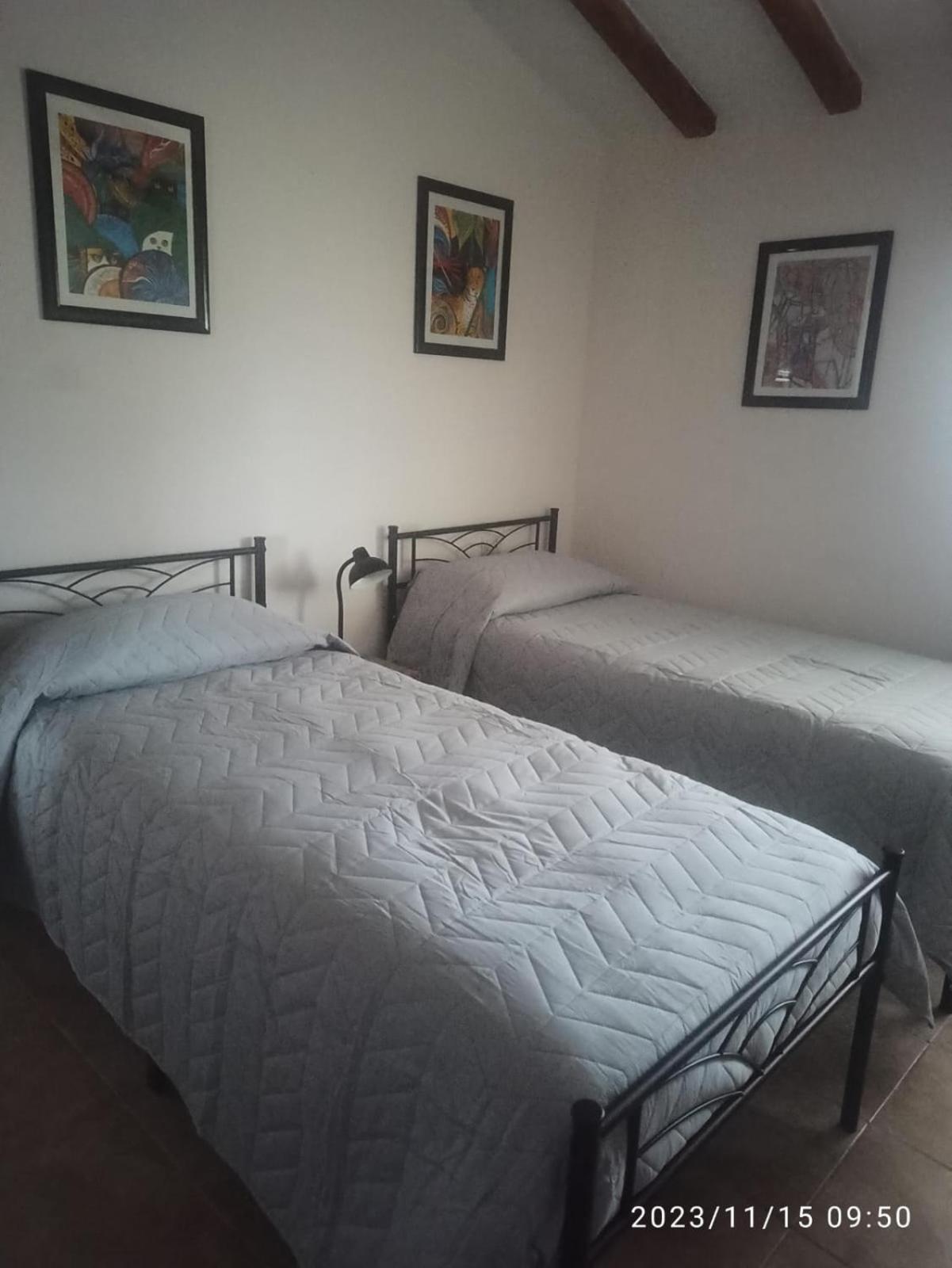 Double or Twin Room with Private Bathroom photo 1