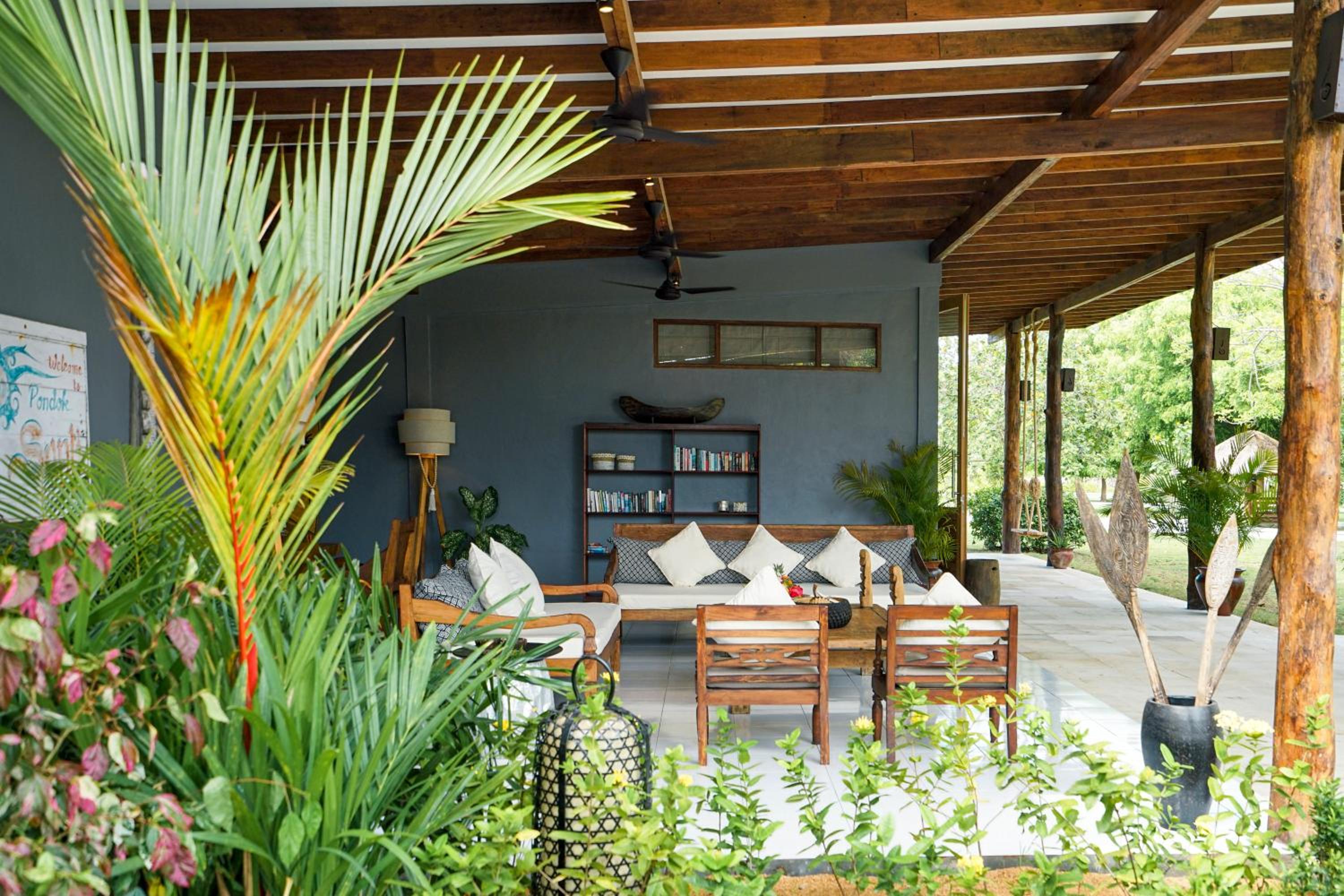 Lakeside Villa - Photo 20