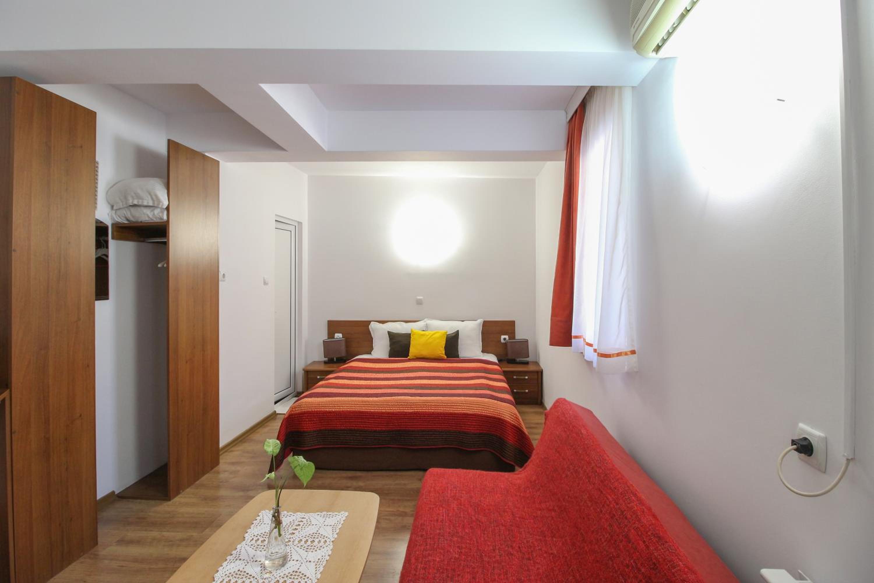 Double or Twin Room photo 2