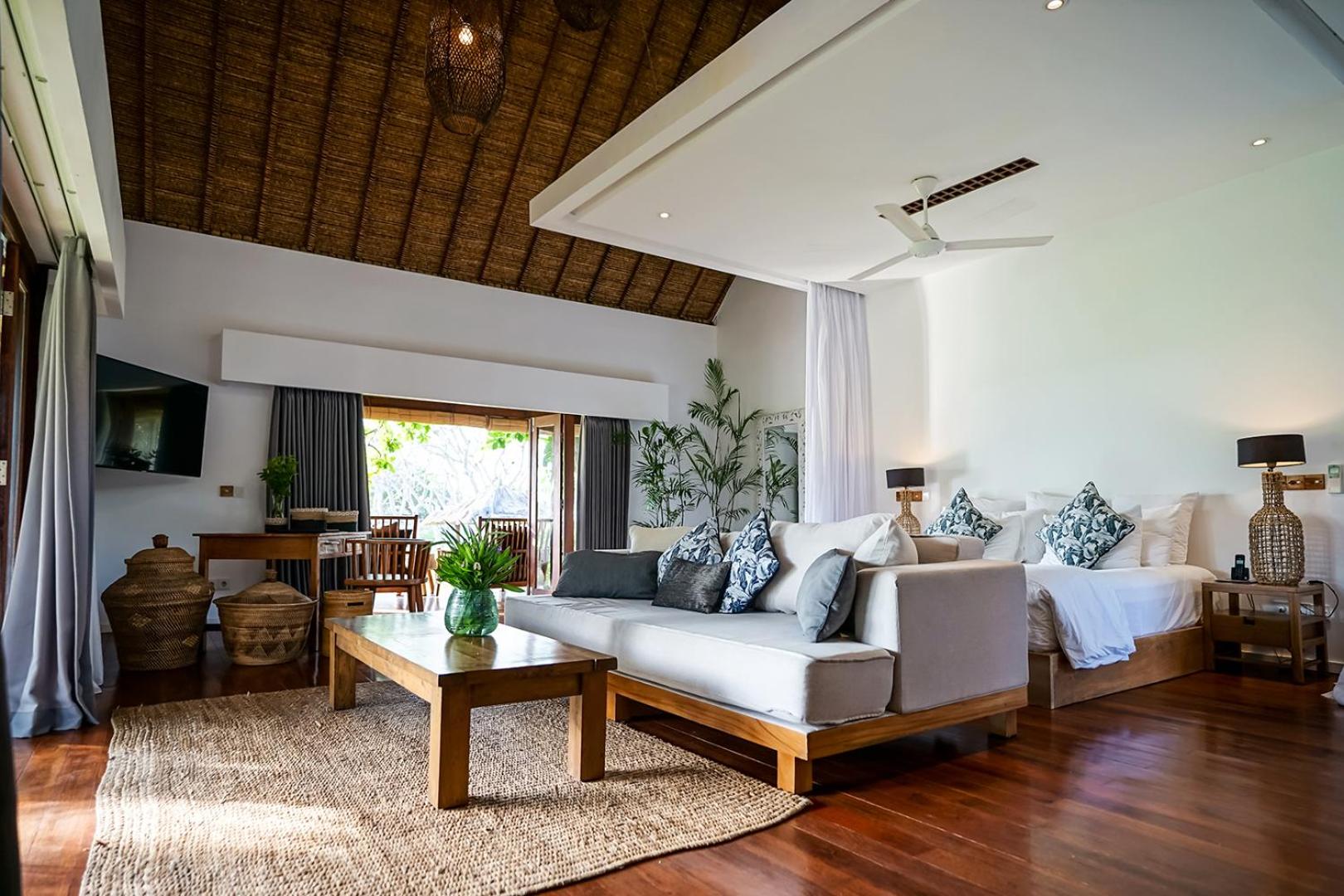Oceanside Garden View Villa - Photo 19