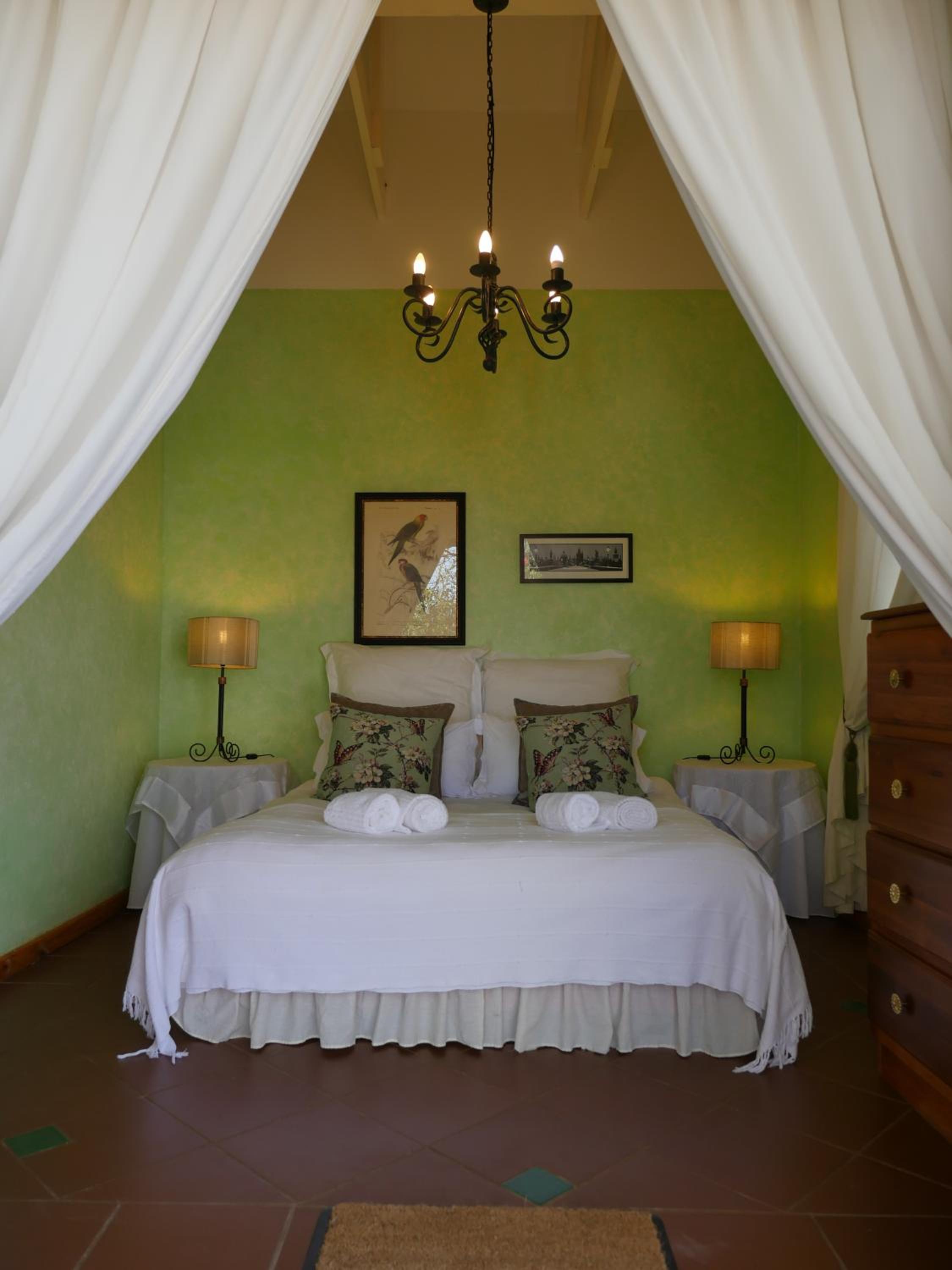 Two-Bedroom Chalet - Photo 6