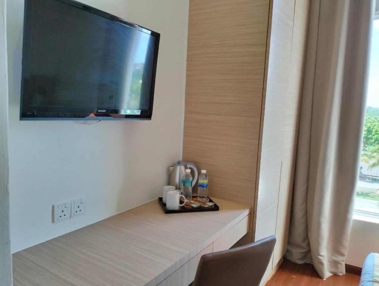 Deluxe Queen Room photo 3