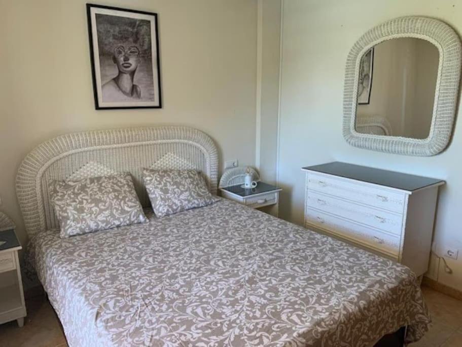 Casa de cuatro habitaciones