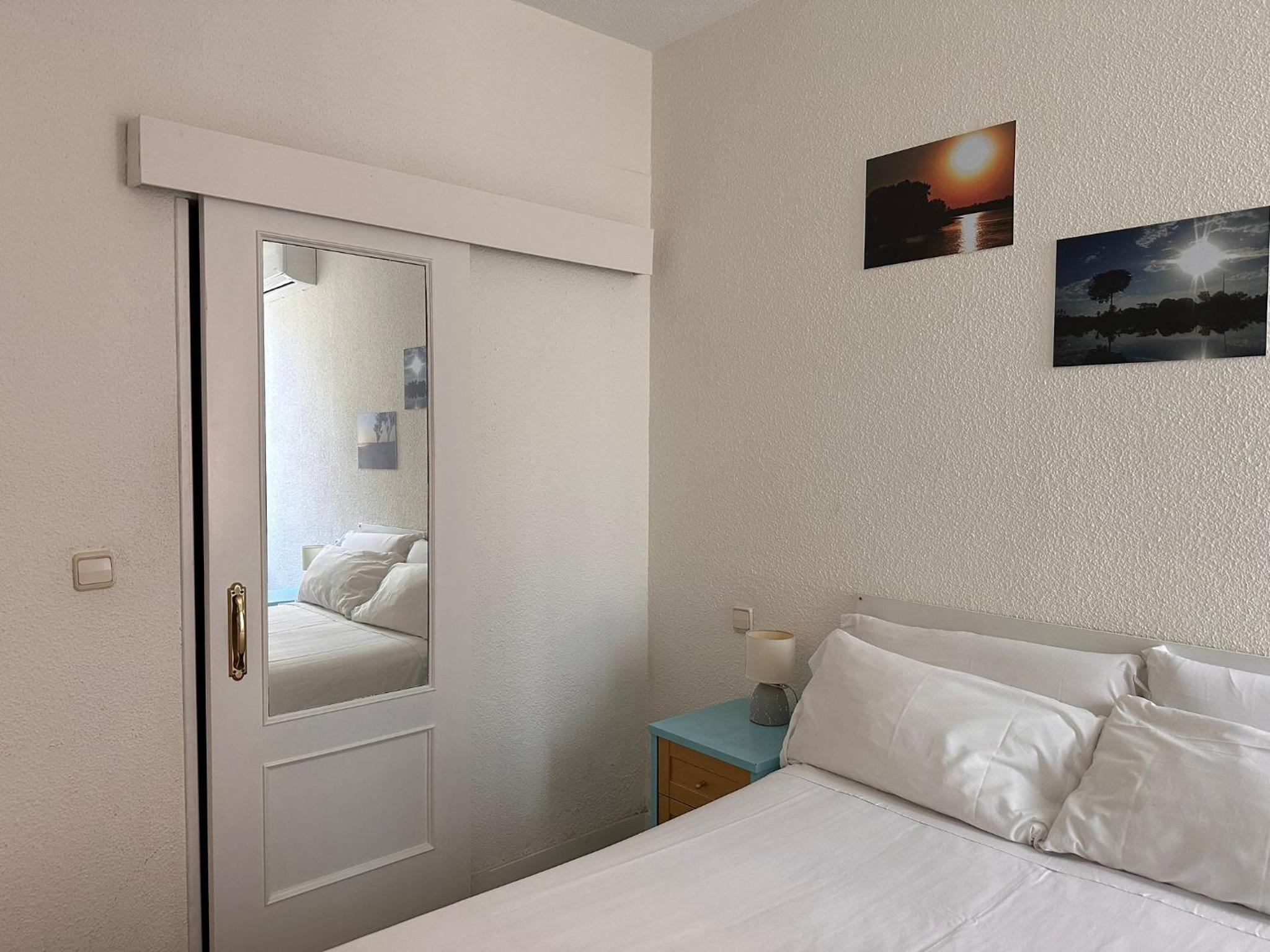 Double Room - Photo 9