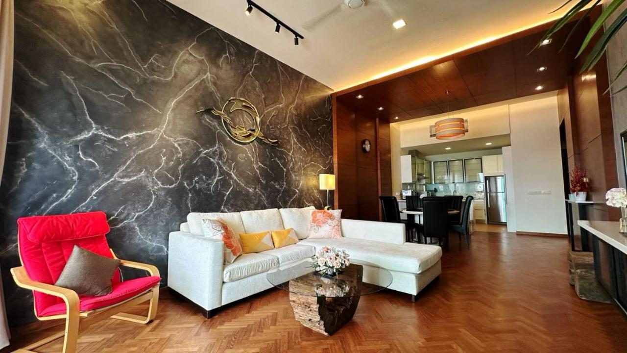 Two-Bedroom Deluxe Apartment with Ocean View photo 1
