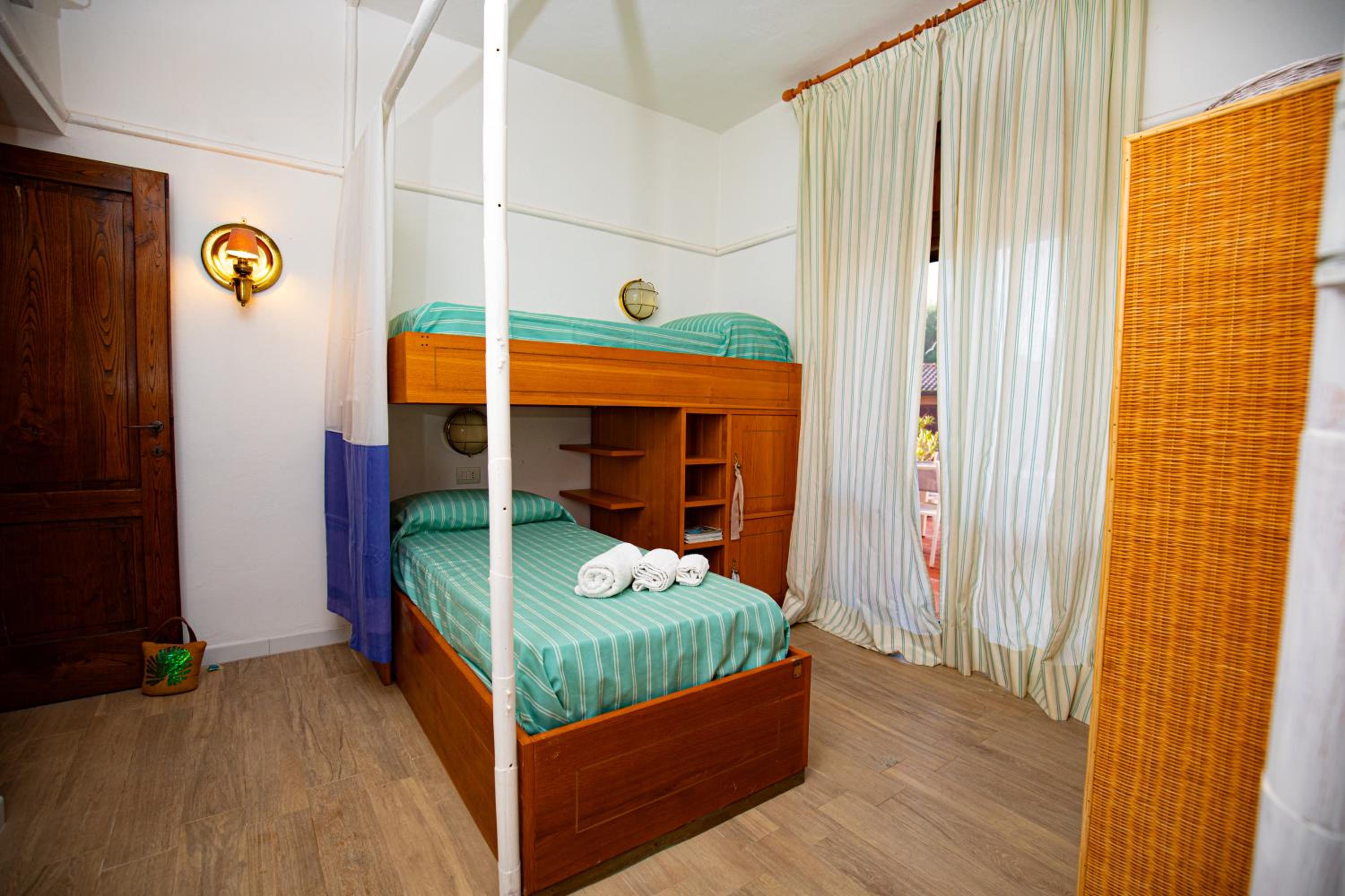 Three-Bedroom Apartment photo 1