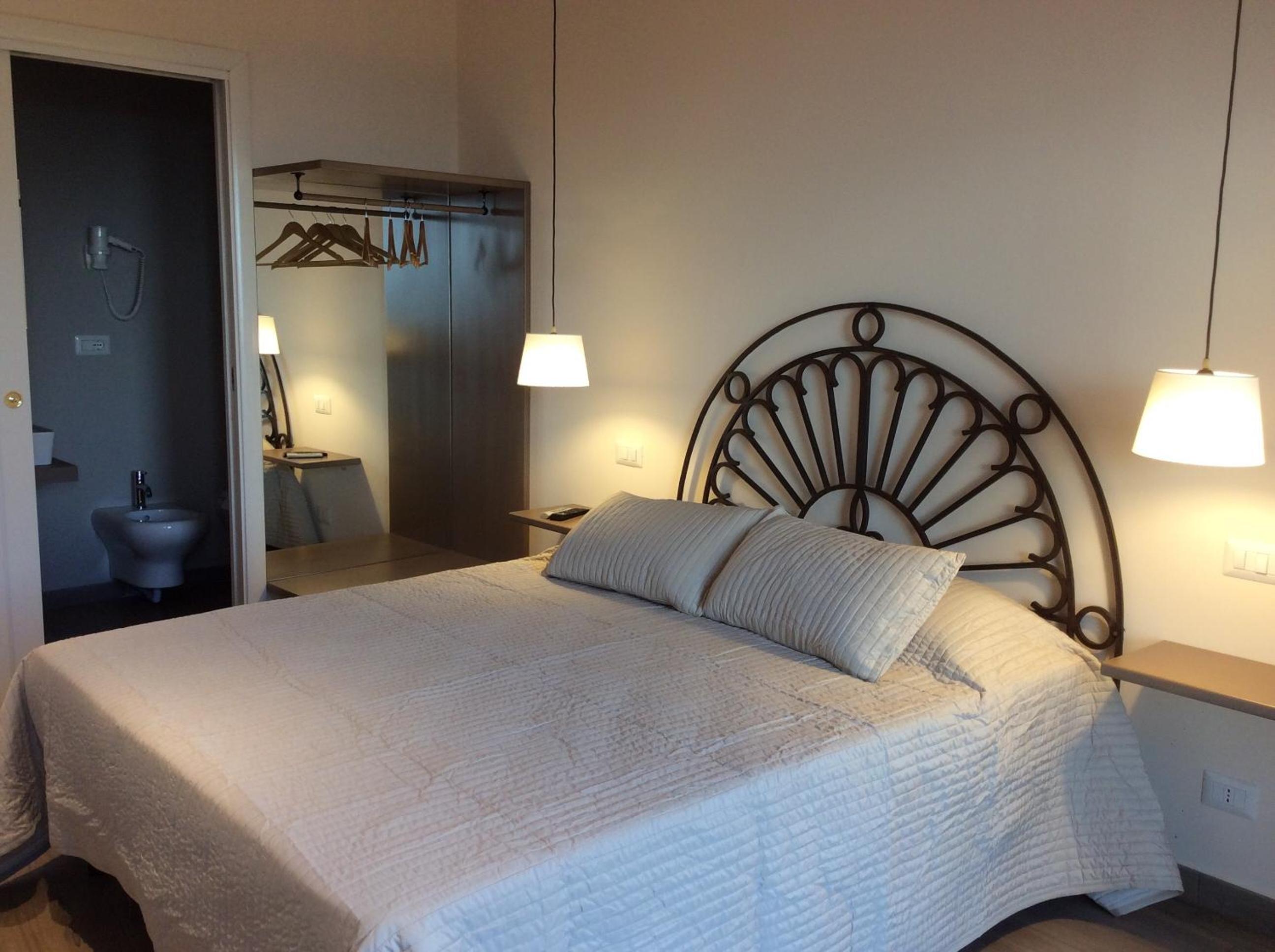 Superior Double or Twin Room with Mountain View photo 3