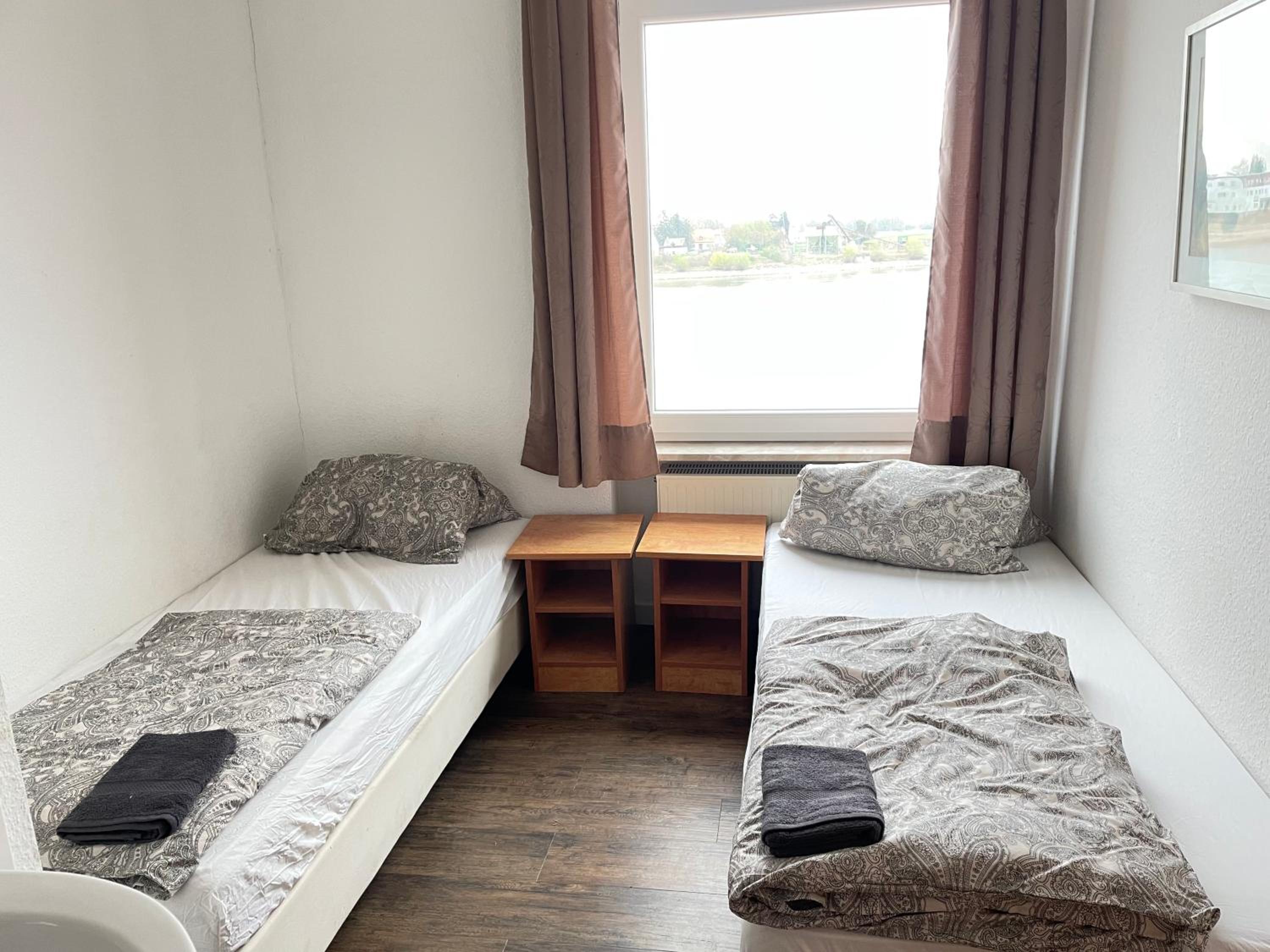 Budget Double Room photo 1