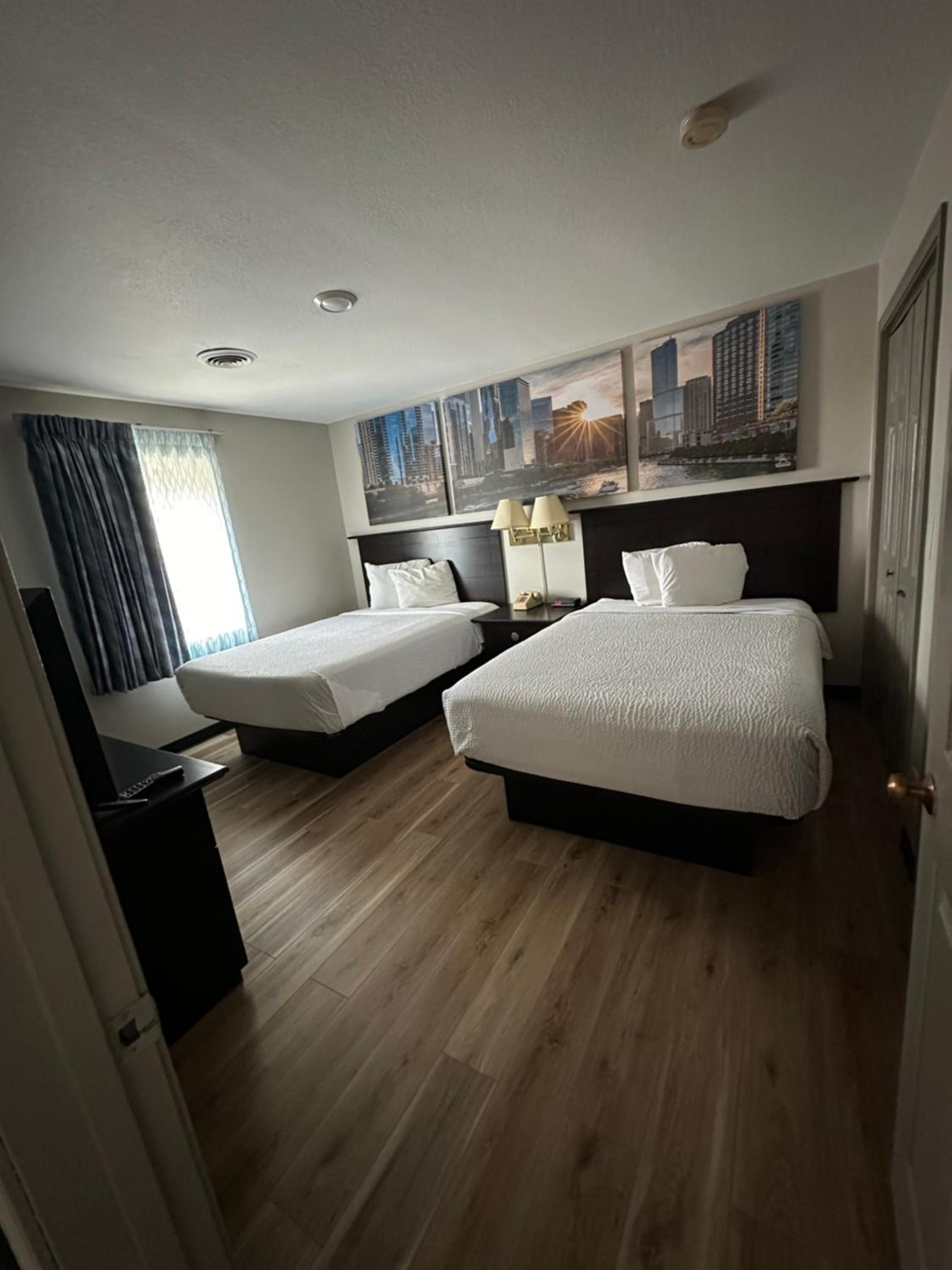 Two-Bedroom Suite - Non-Smoking - Photo 3