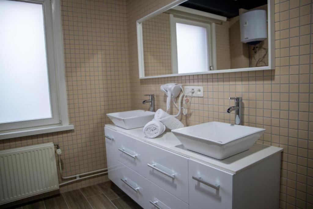 Deluxe Twin Room - Photo 4