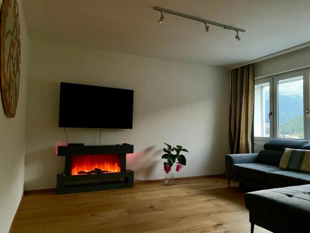 Two-Bedroom Apartment photo 3