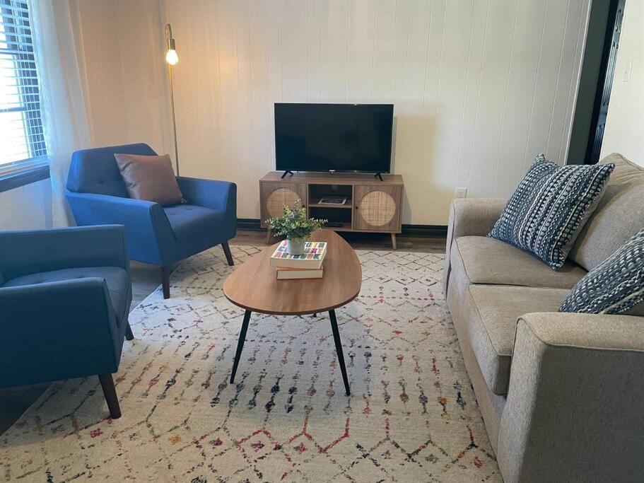 Two-Bedroom Apartment photo 1