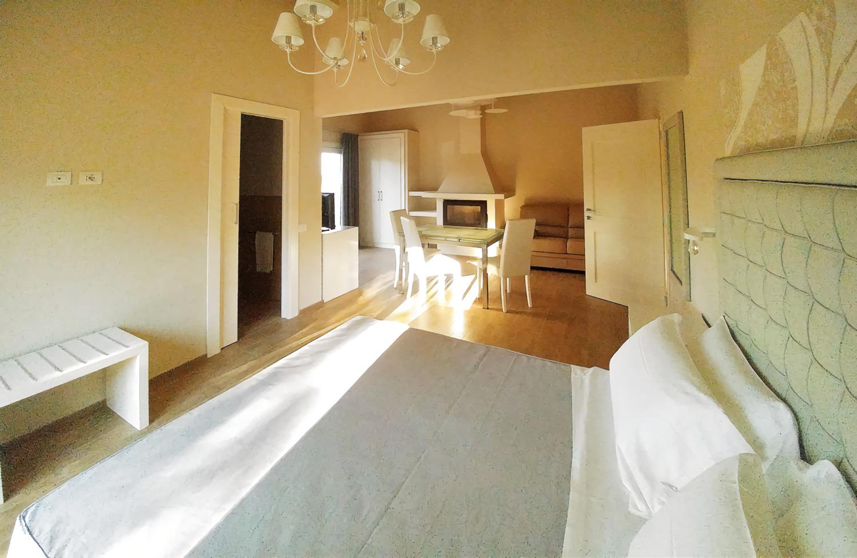 Deluxe Double or Twin Room with Pool View photo 1