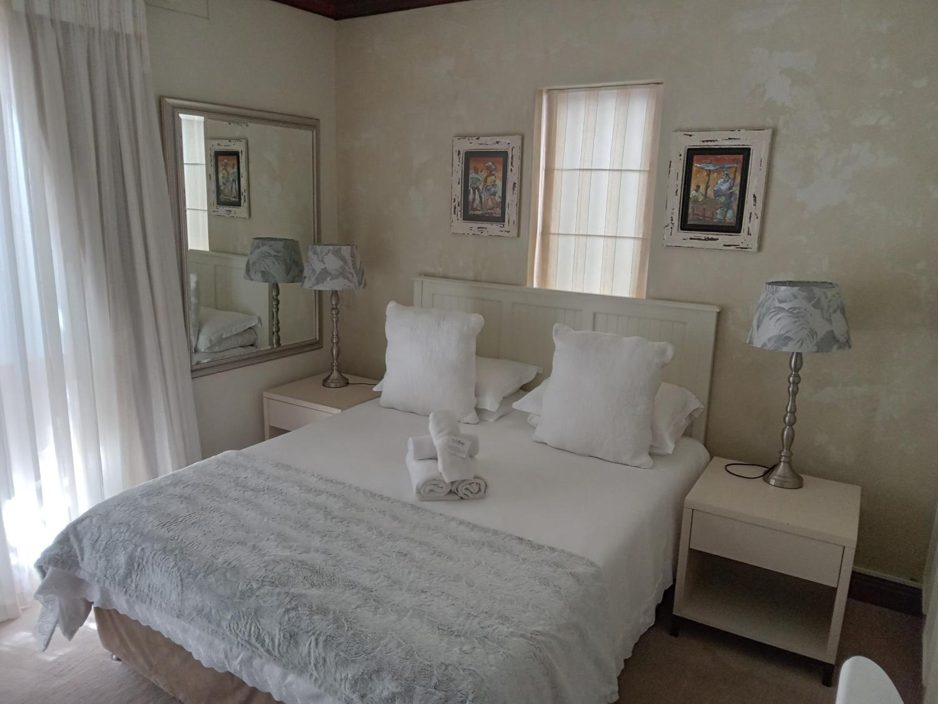 Budget Double Room - Photo 3
