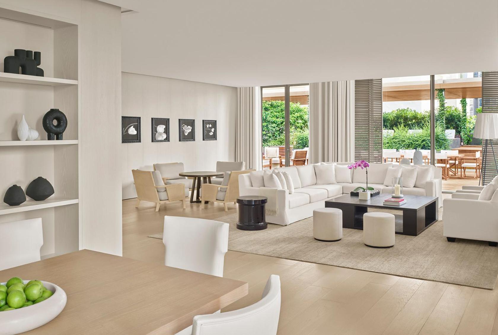 EDITION Penthouse, 1 Bedroom Presidential Suite, 1 King, Garden view, Top floor, Whirlpool EDITION Penthouse, 1 Bedroom Presidential Suite, 1 King, Garden view, Top floor, Whirlpool