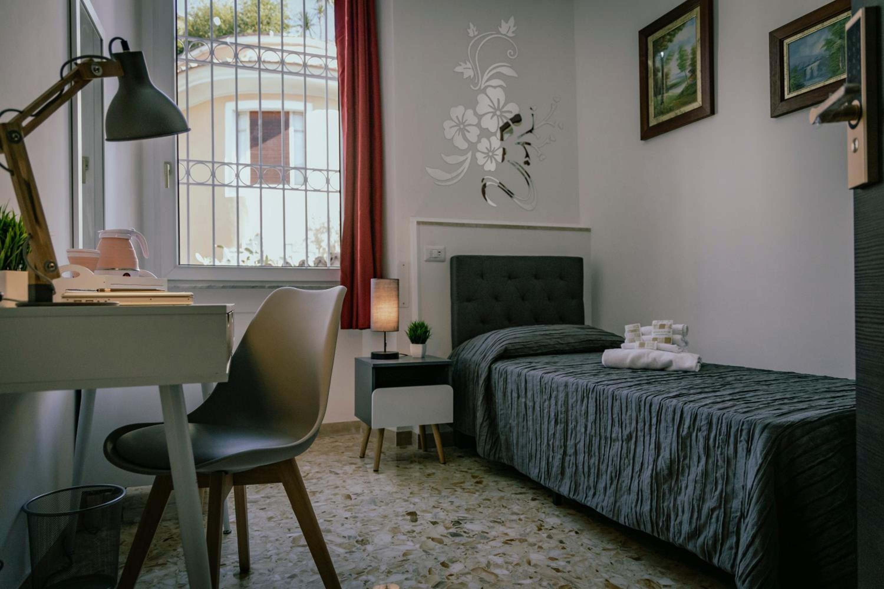 Standard Single Room photo 3