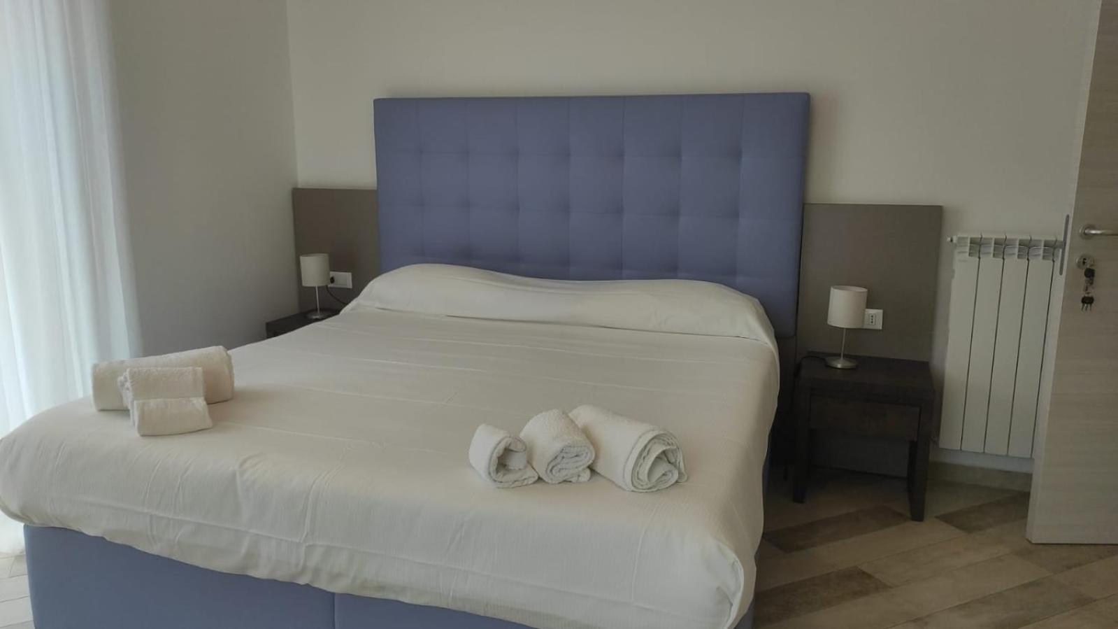 Large Double Room