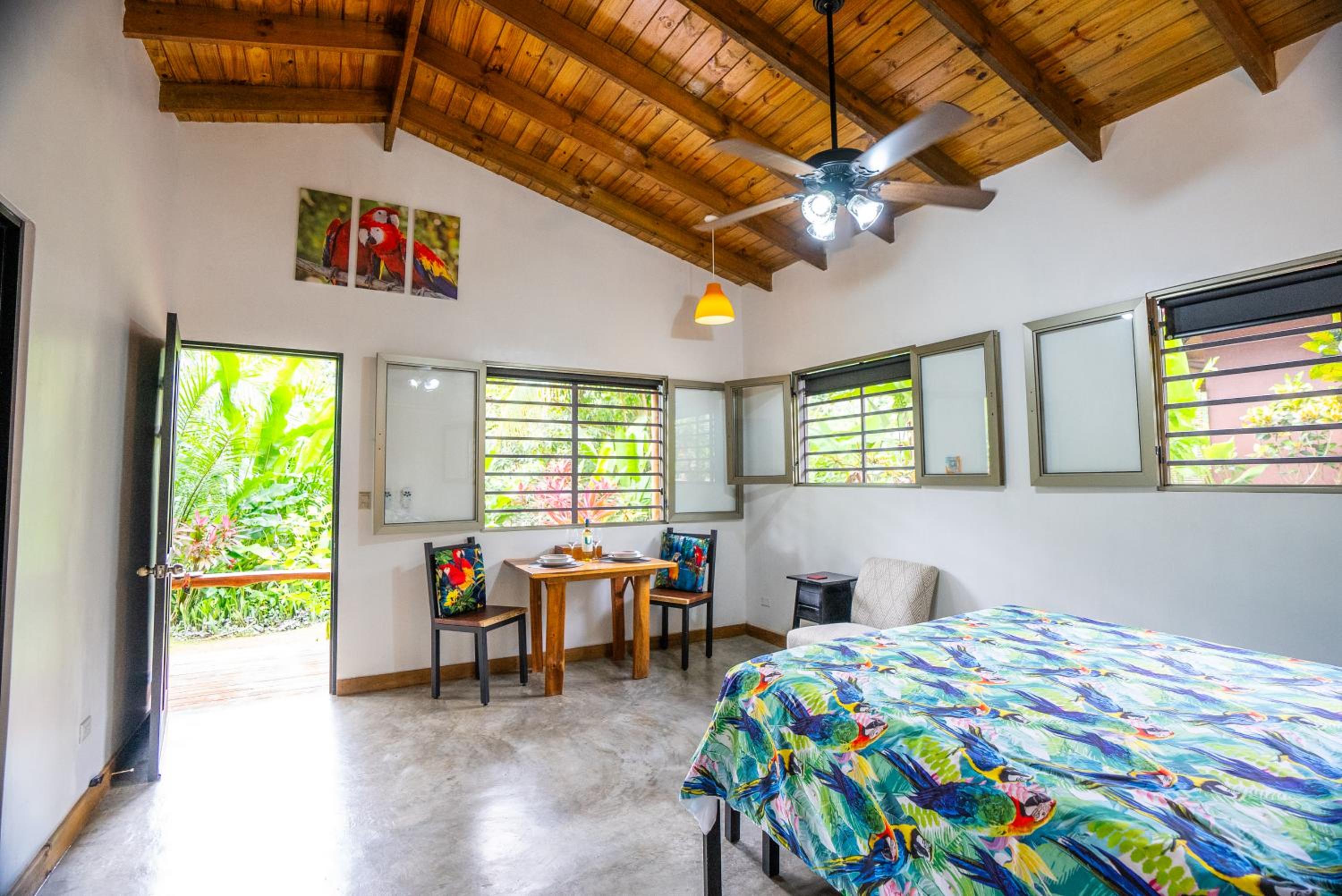 Villa con vistas al jardín
