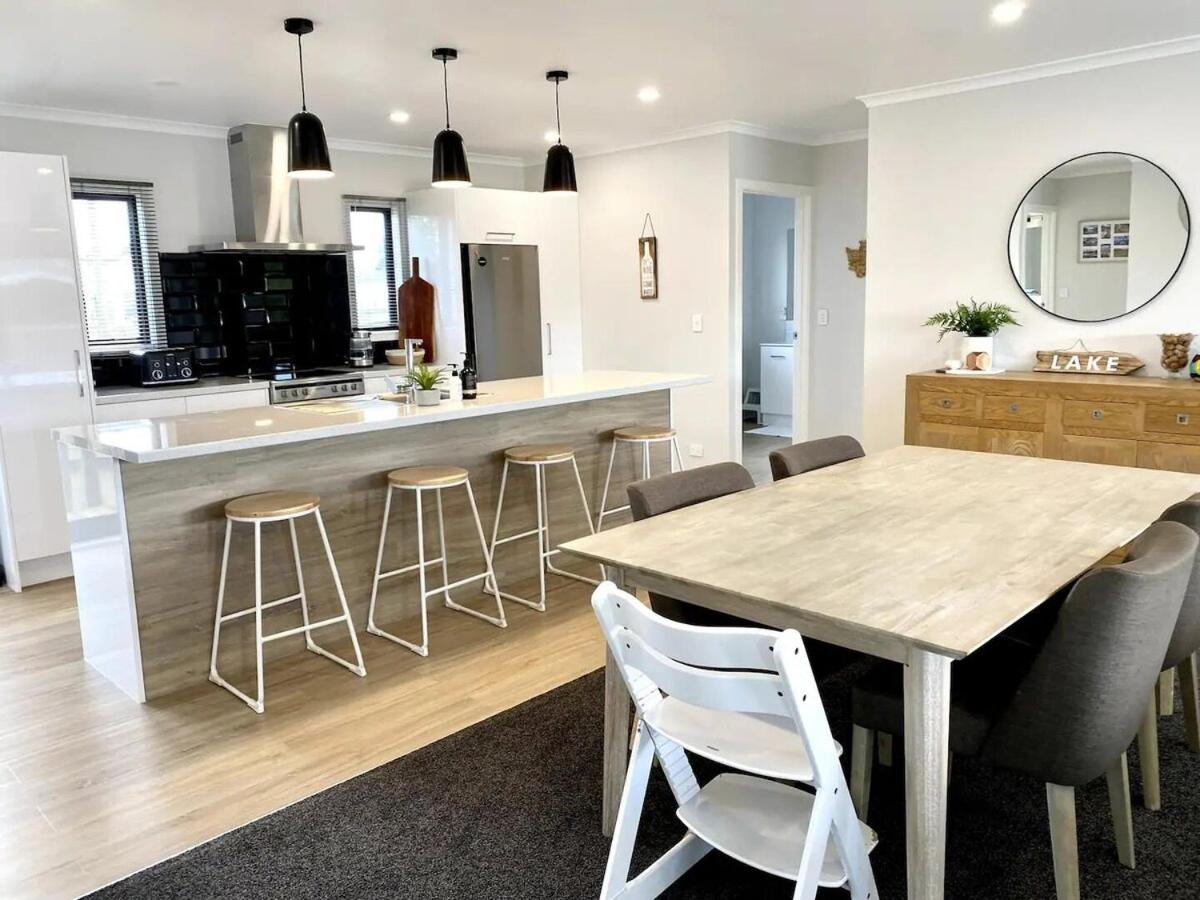 Four-Bedroom House photo 2