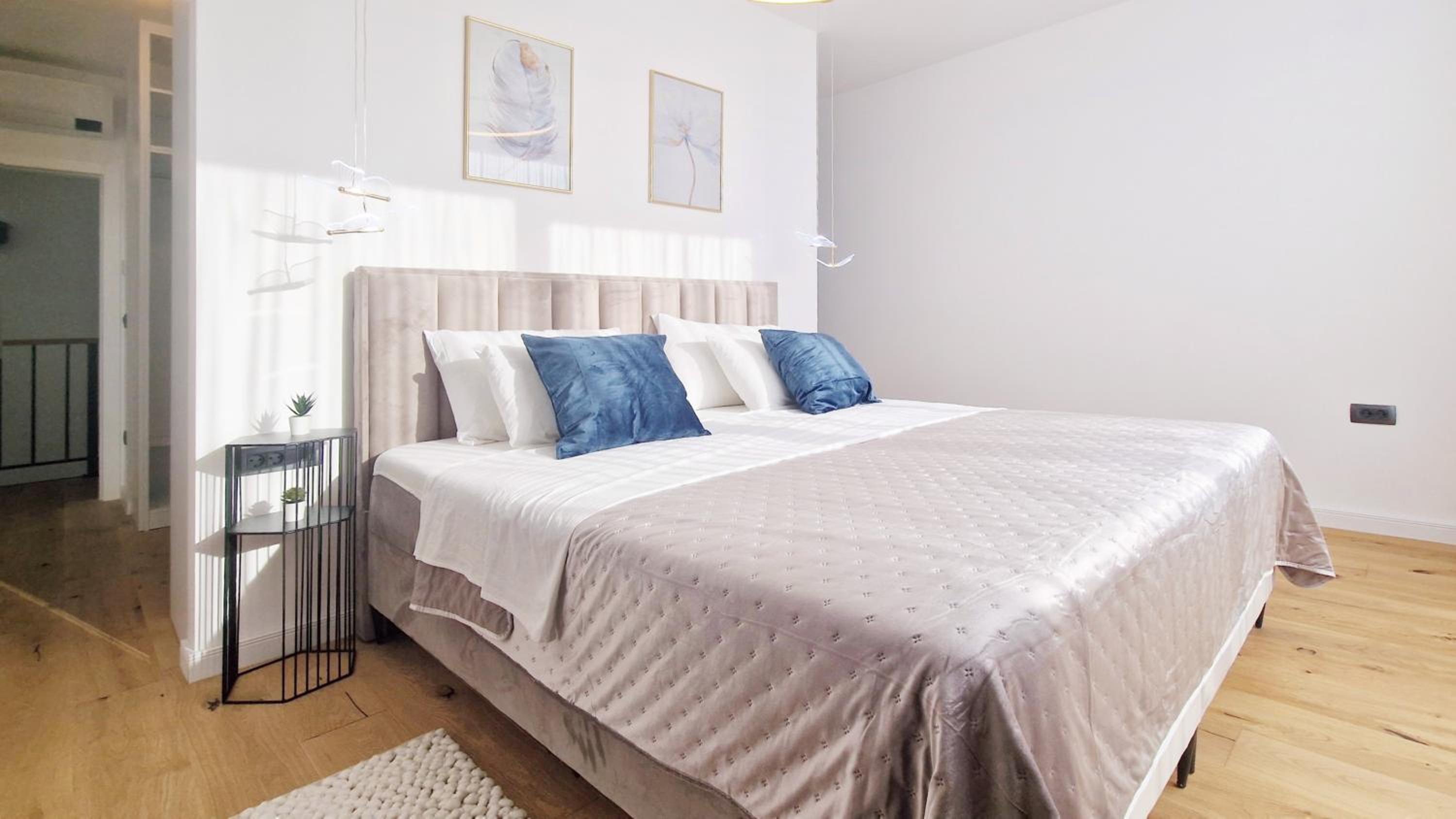 Three-Bedroom Villa photo 1