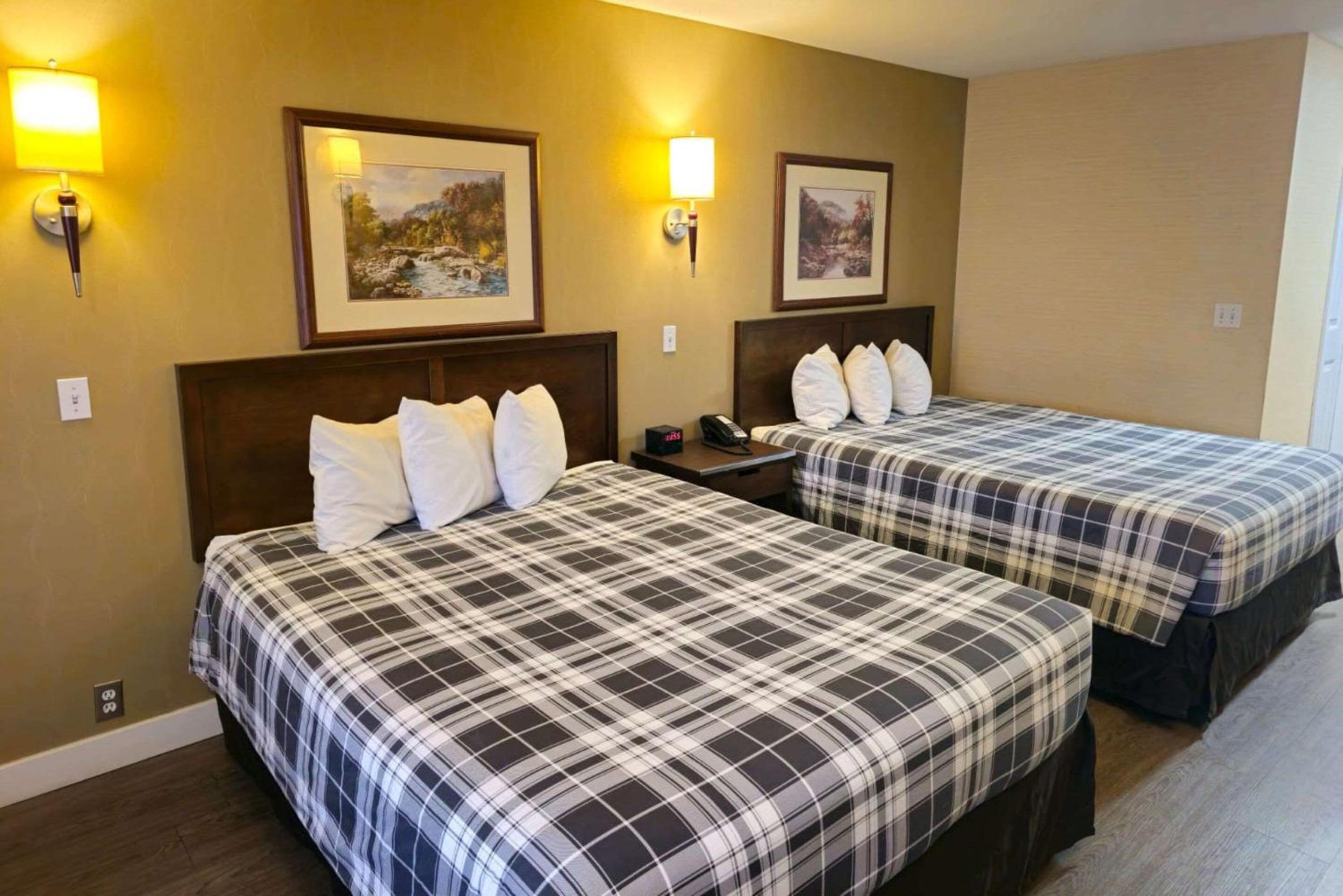 Efficiency Suite with Two Queen Beds - Non-Smoking - Photo 1
