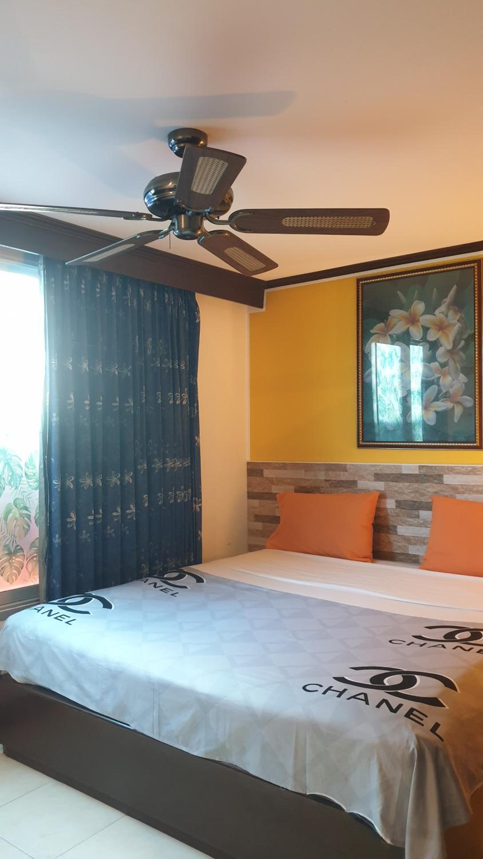 Small Double Room photo 1