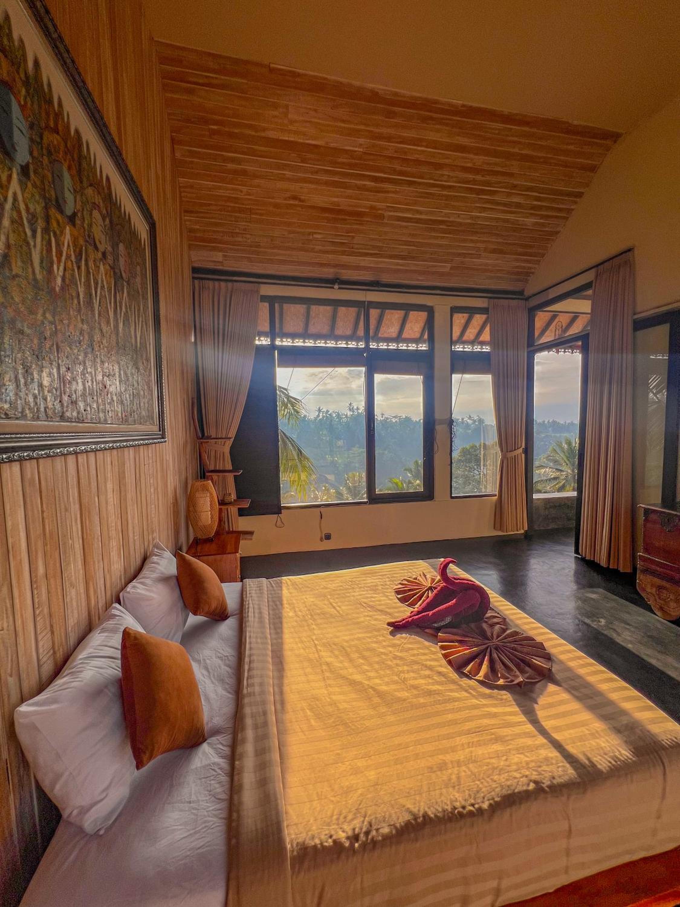 Standard King Room - Photo 9