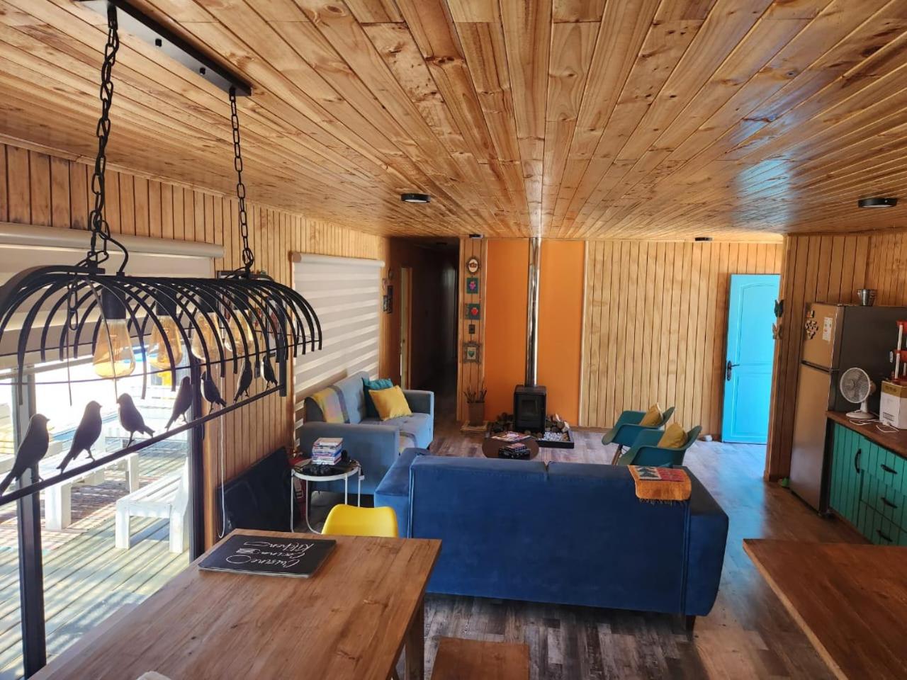 One-Bedroom House photo 1