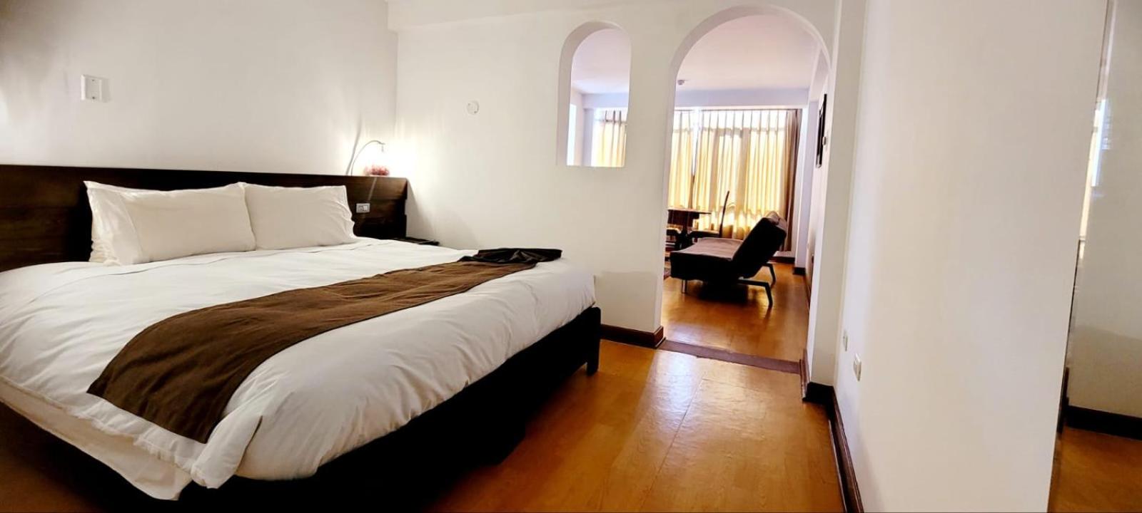 Suite photo 1